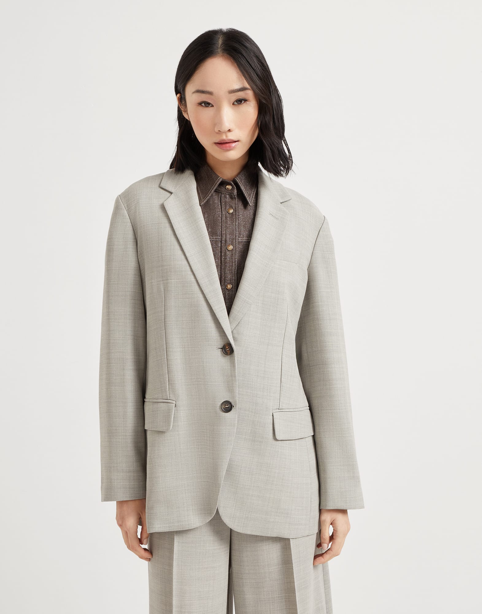 Fluid twill blazer with monili