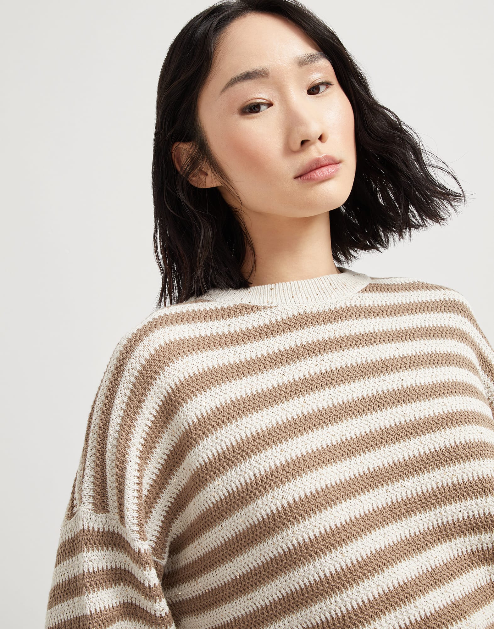 Crewneck - Detail view - View Full Screen