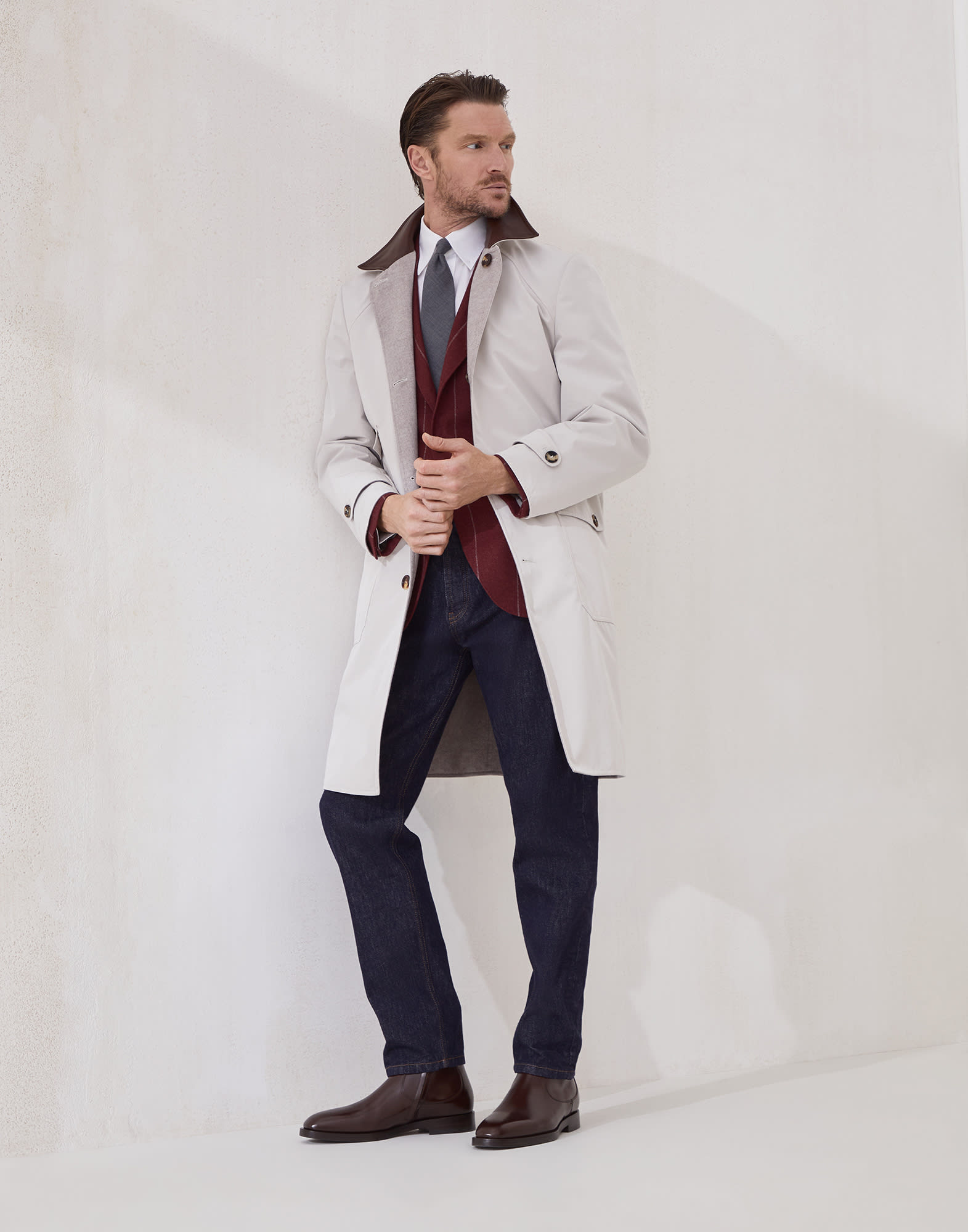 Single Breasted Blazer - Full look - View Full Screen