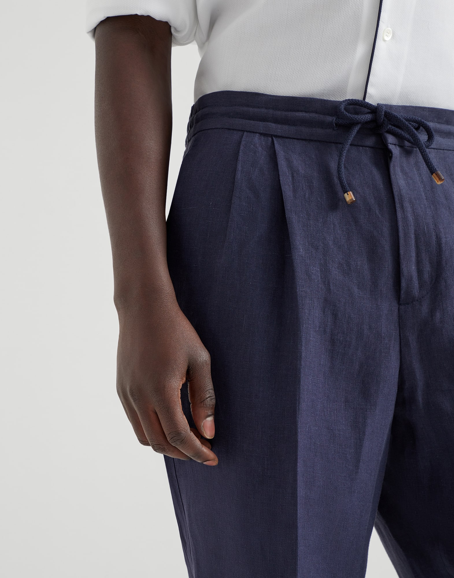 Pleated - Detail view - View Full Screen