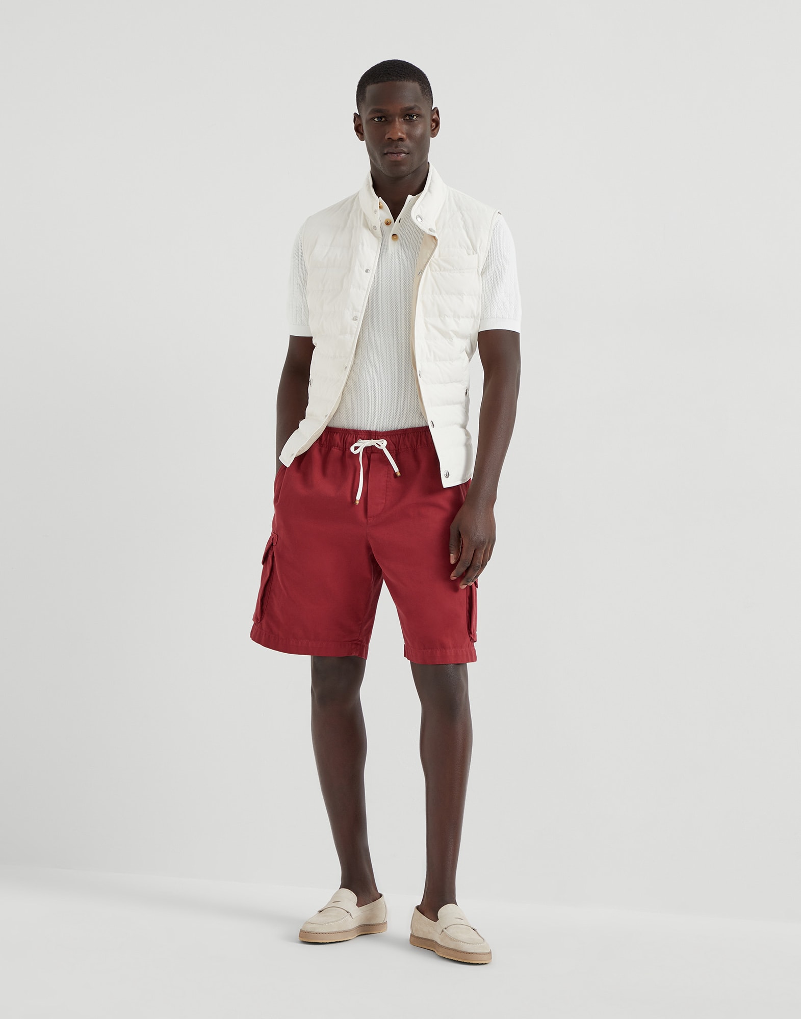 Bermuda Shorts - Full look - View Full Screen