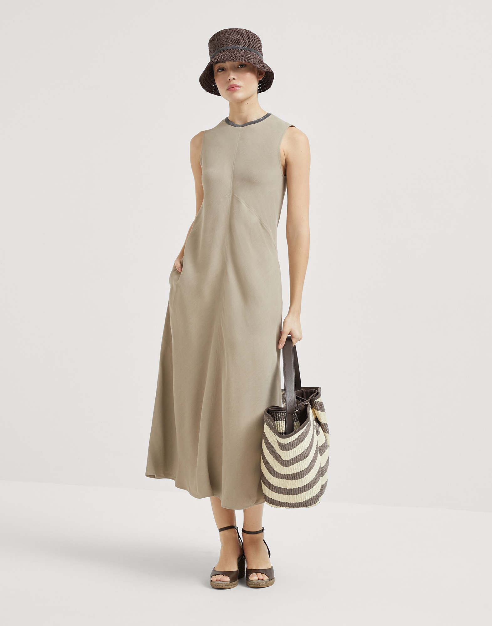 Dress - Full look - View Full Screen