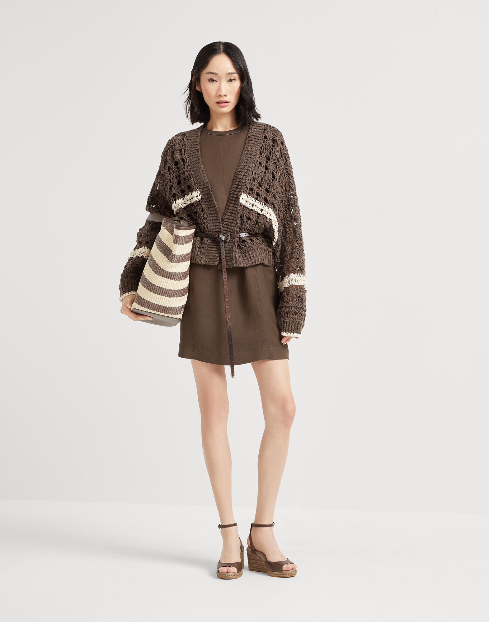 Strickjacke - Komplettansicht - Vollbildmodus