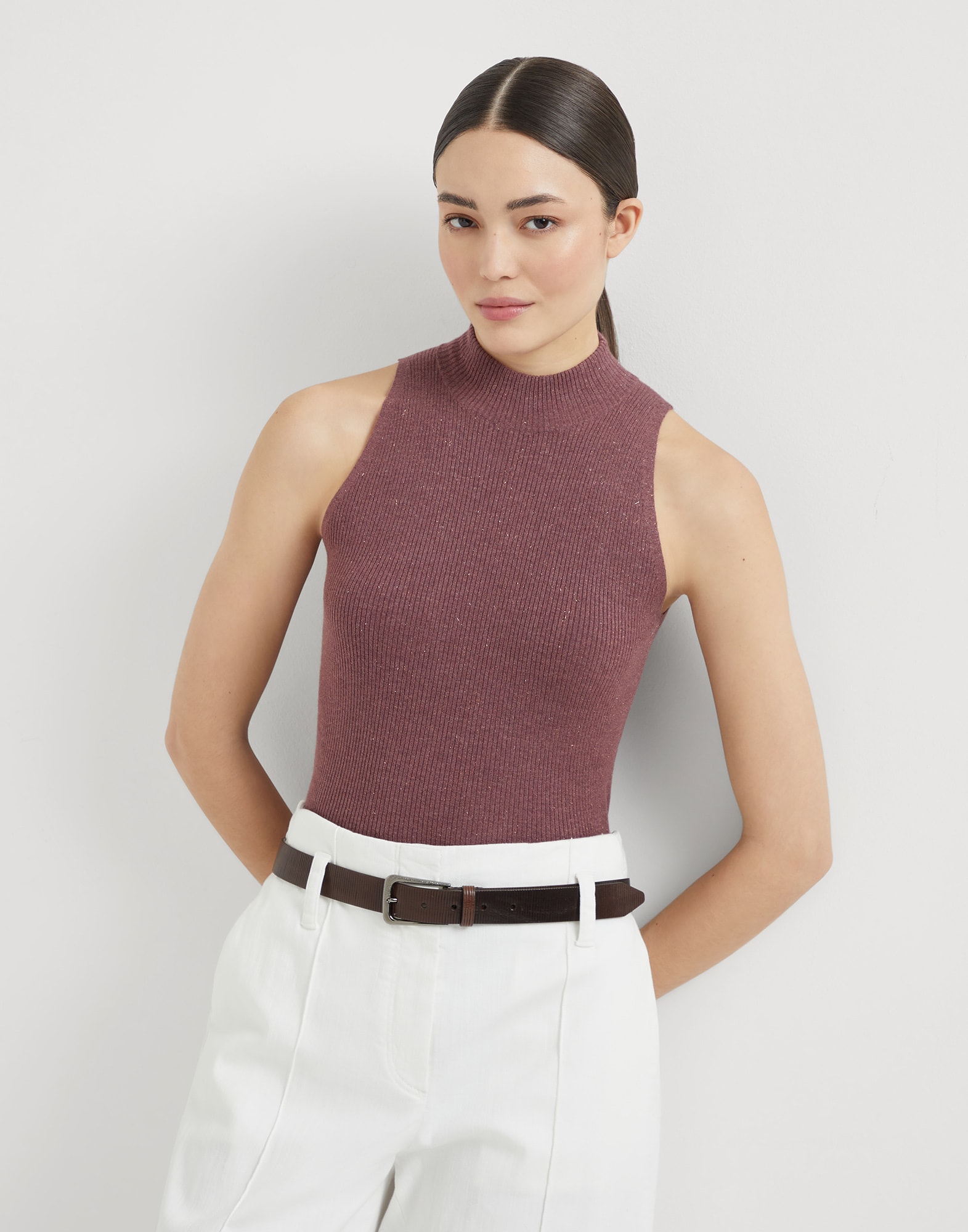 Knitted Poncho - Editorial view - View Full Screen