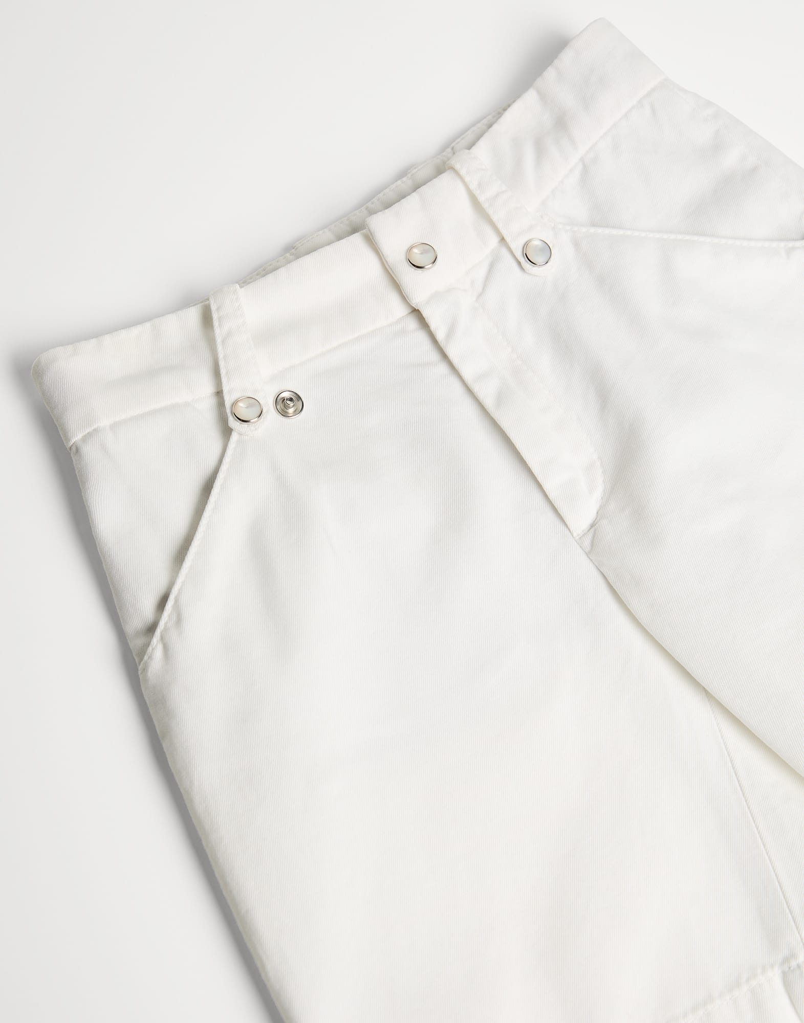 Bermuda Shorts - Detail view - View Full Screen