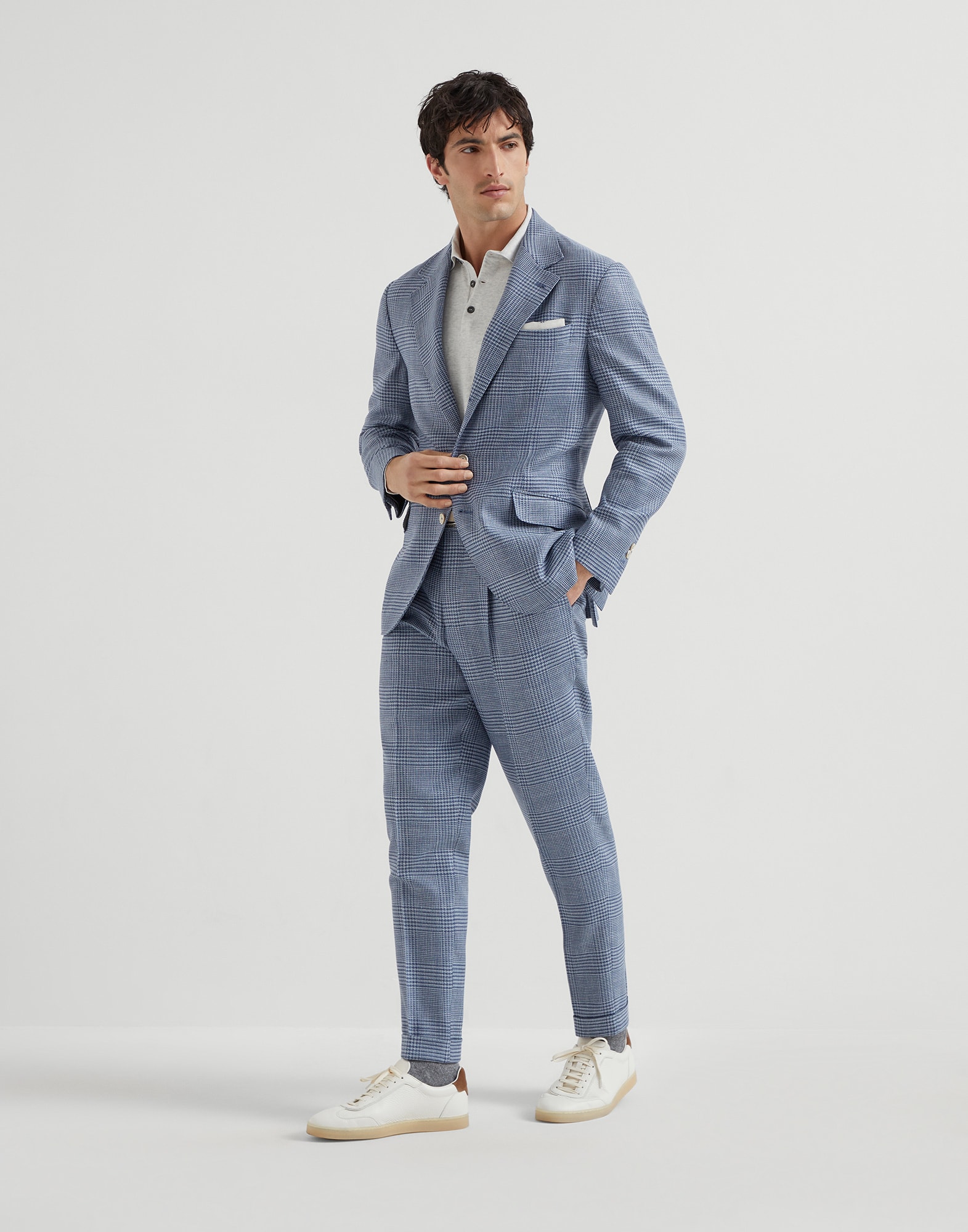 Suit - Front view - View Full Screen