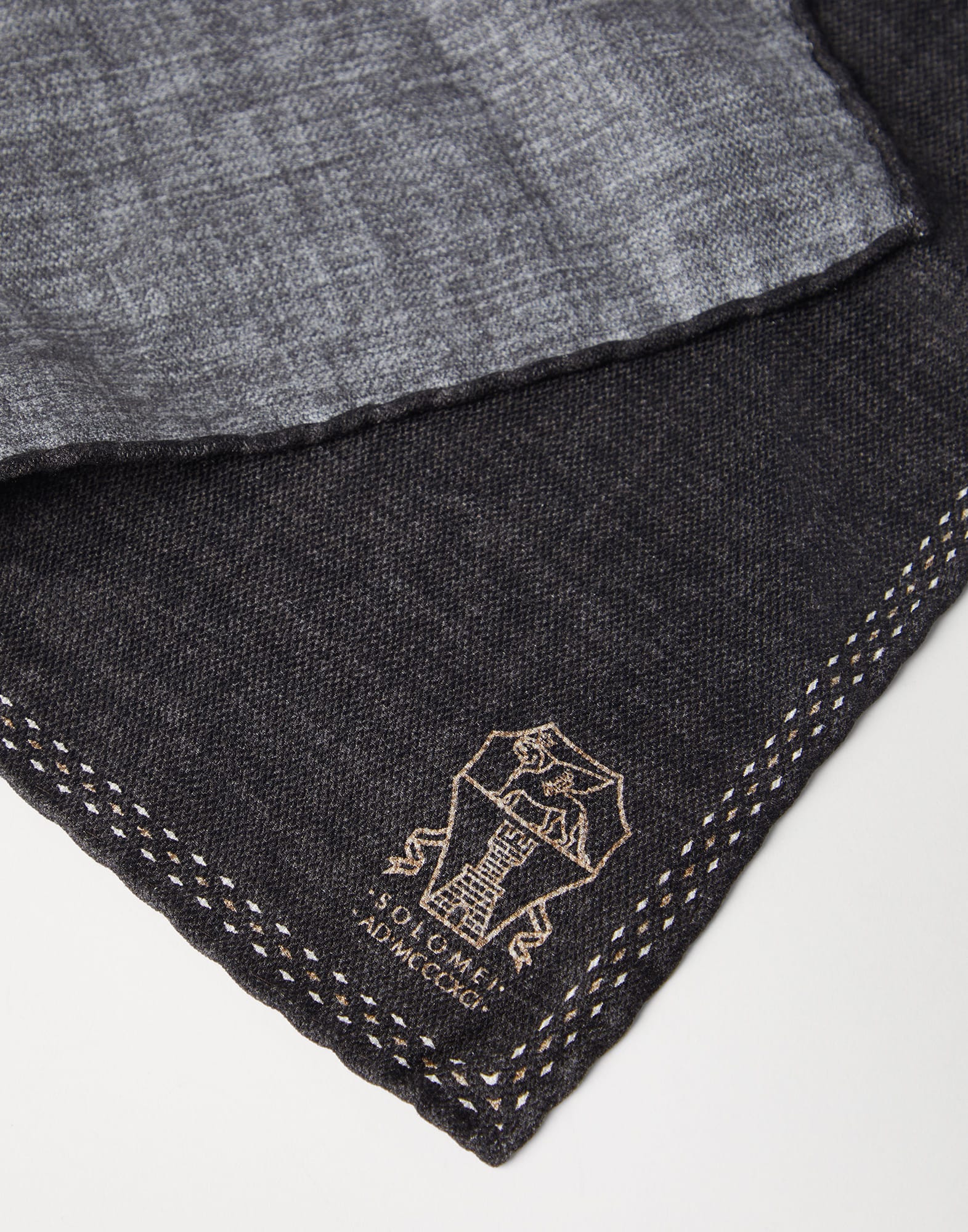 Pocket Square - Back view - View Full Screen