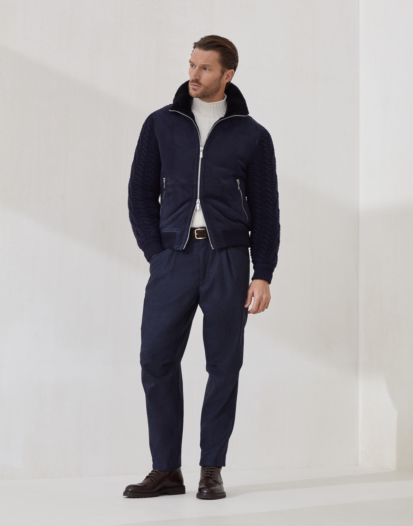 Turtleneck - Full look - View Full Screen