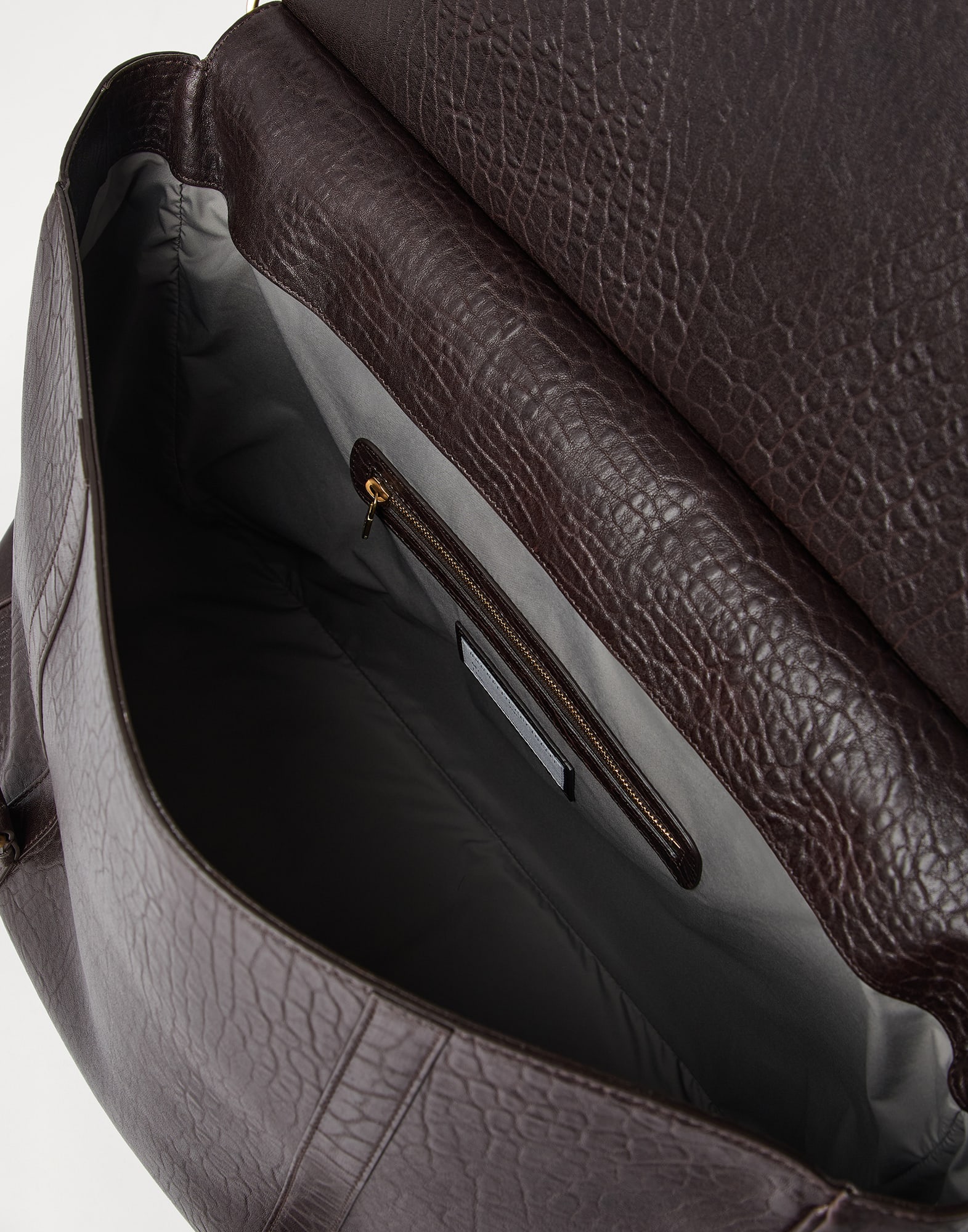 Travel Bag - Full look - View Full Screen