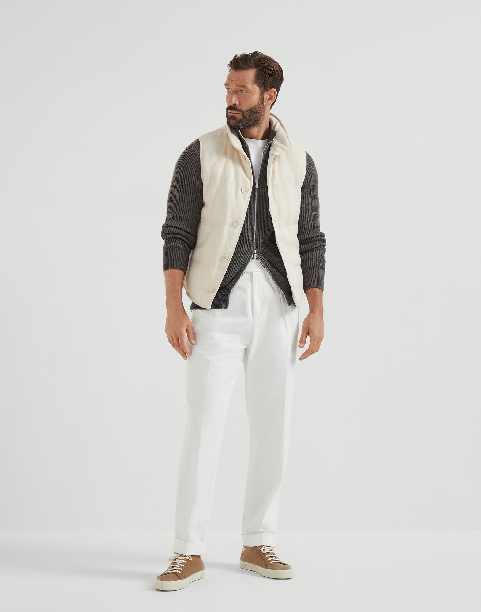 Down Vest - Full look - View Full Screen