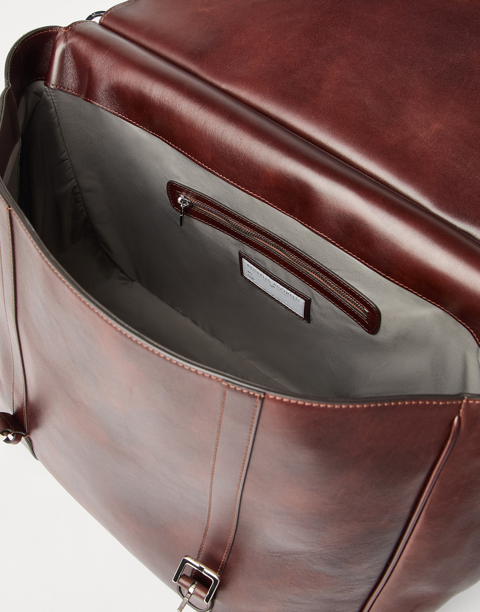 Office Bag - Full look - View Full Screen