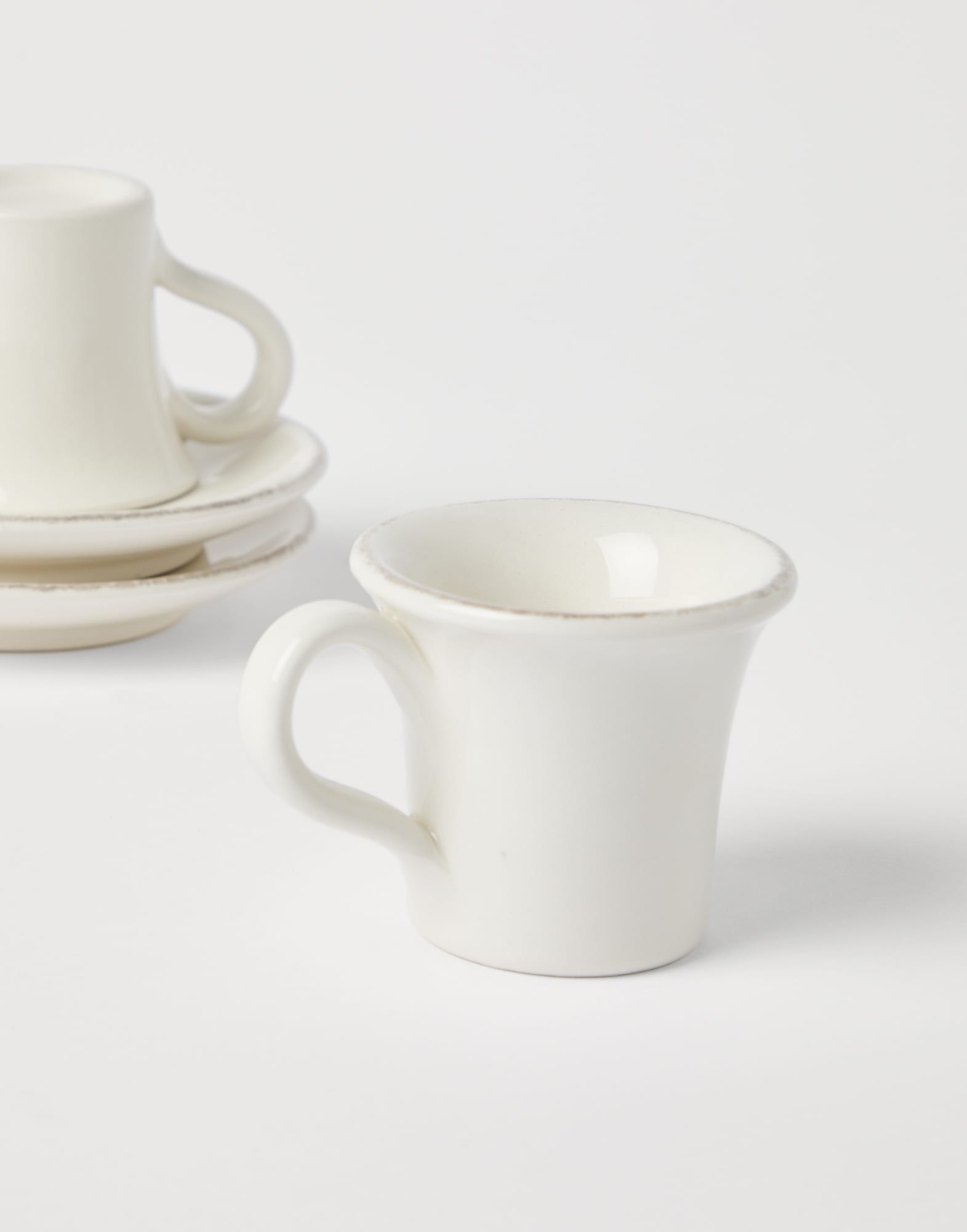 Ceramic Tableware - Back view - View Full Screen
