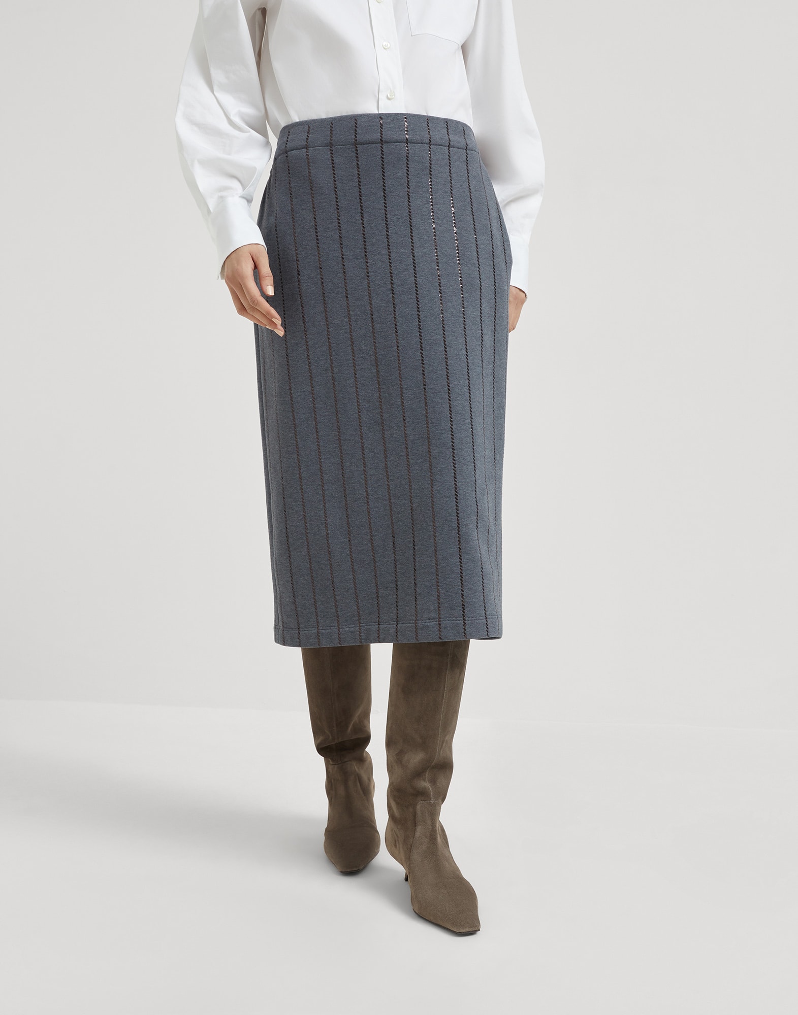 Dazzling Embroidery skirt