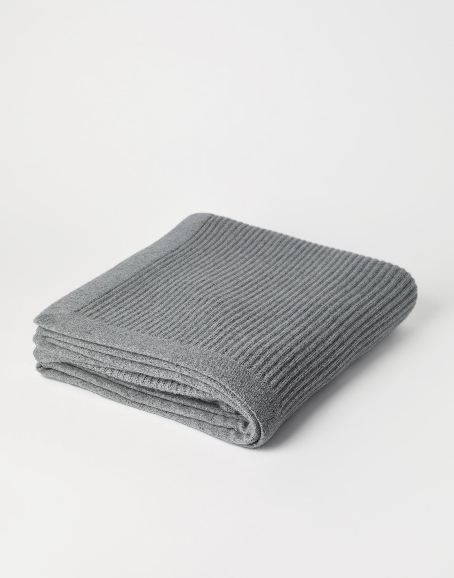 Knitted Throws & Blankets - Back view - View Full Screen