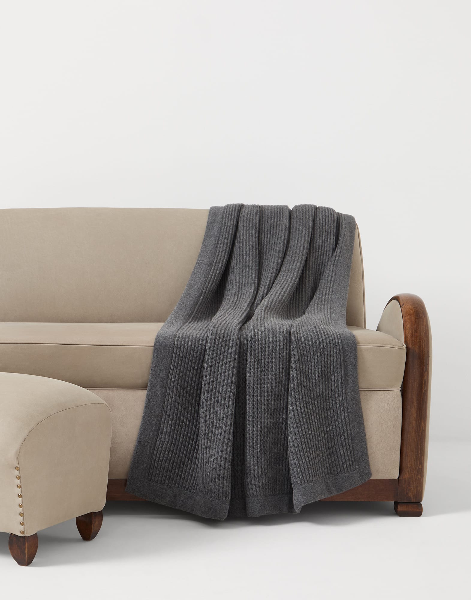 Knitted Throws & Blankets