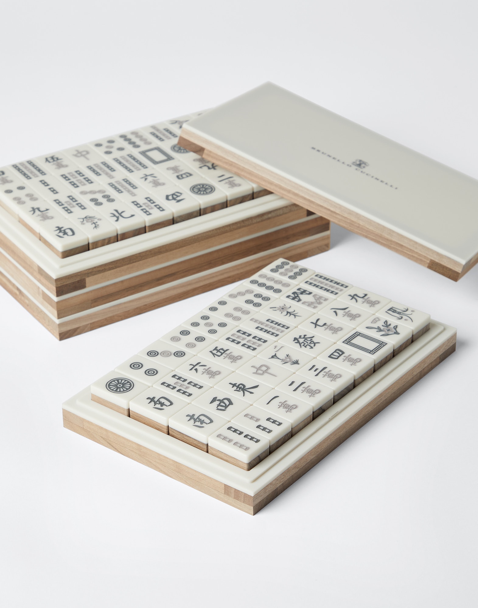 Mahjong Beige Lifestyle - Brunello Cucinelli