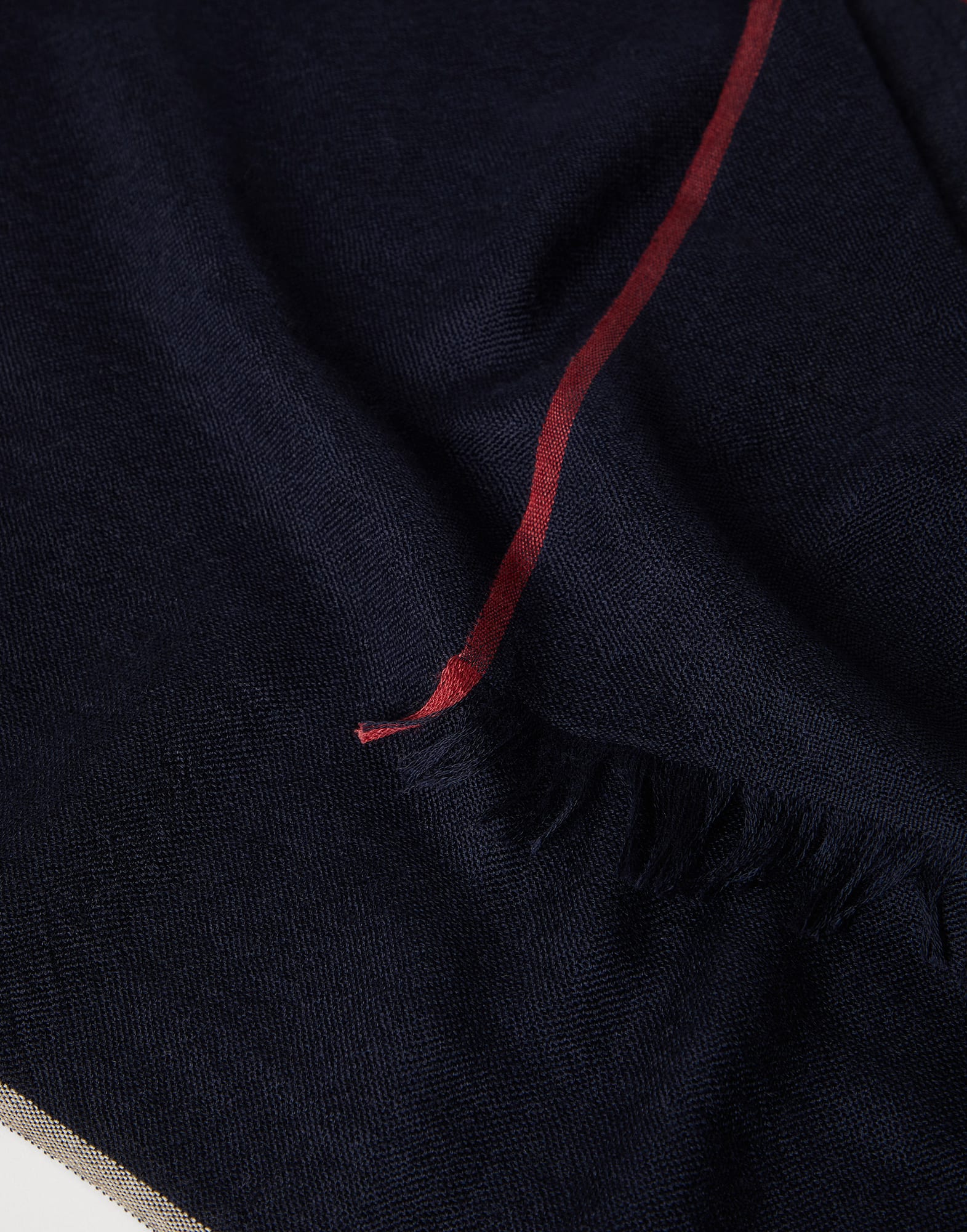 Solid Color - Detail view - View Full Screen