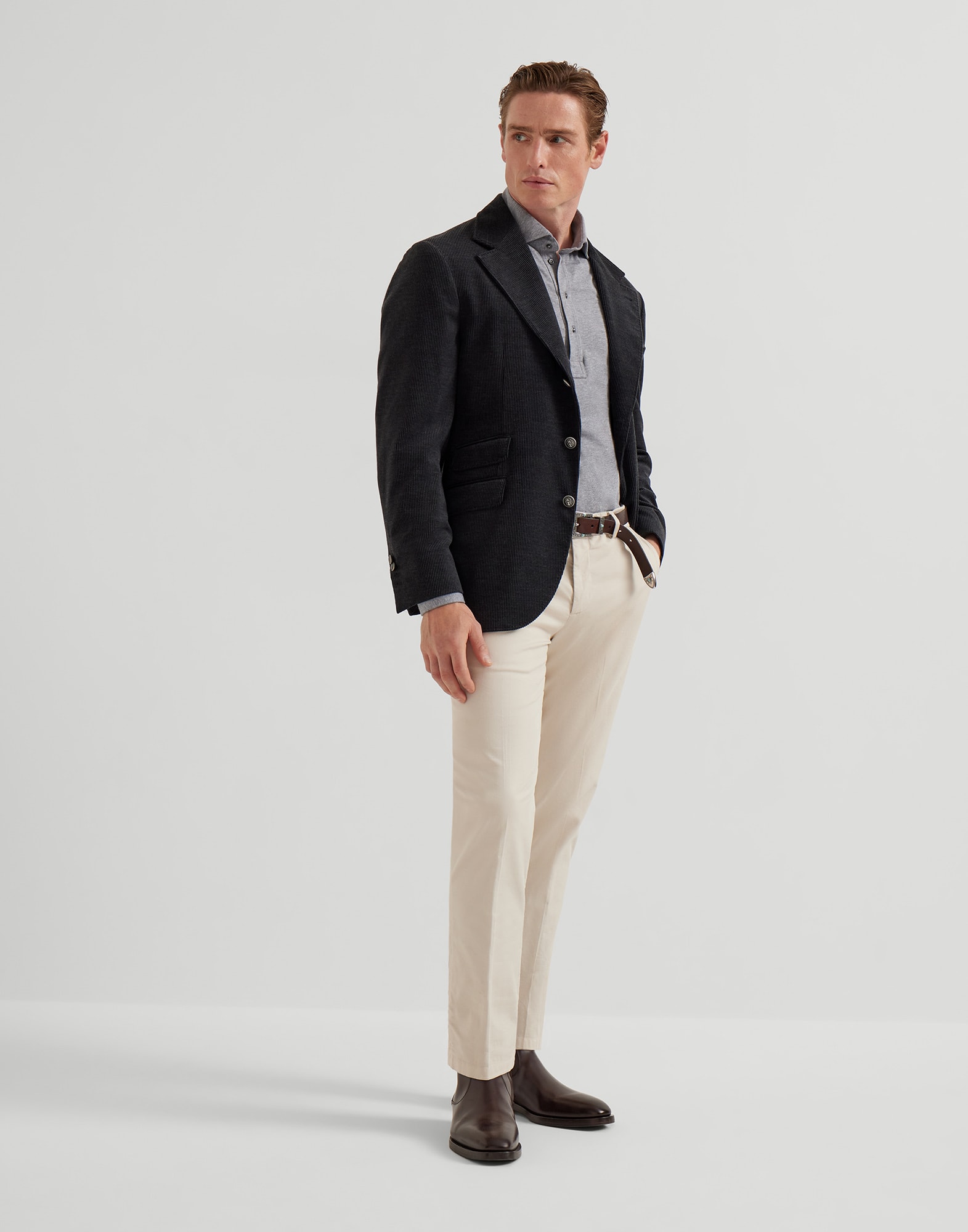 Flat front - Full look - View Full Screen