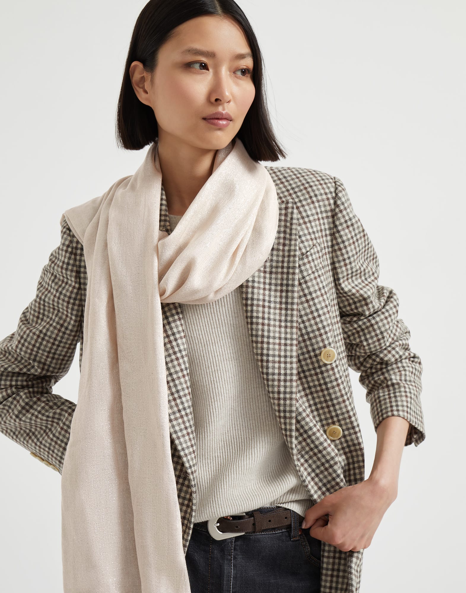 Sparkling scarf for Woman in Brown | Brunello Cucinelli Sparkling scarf for Woman in Brown | Brunello Cucinelli