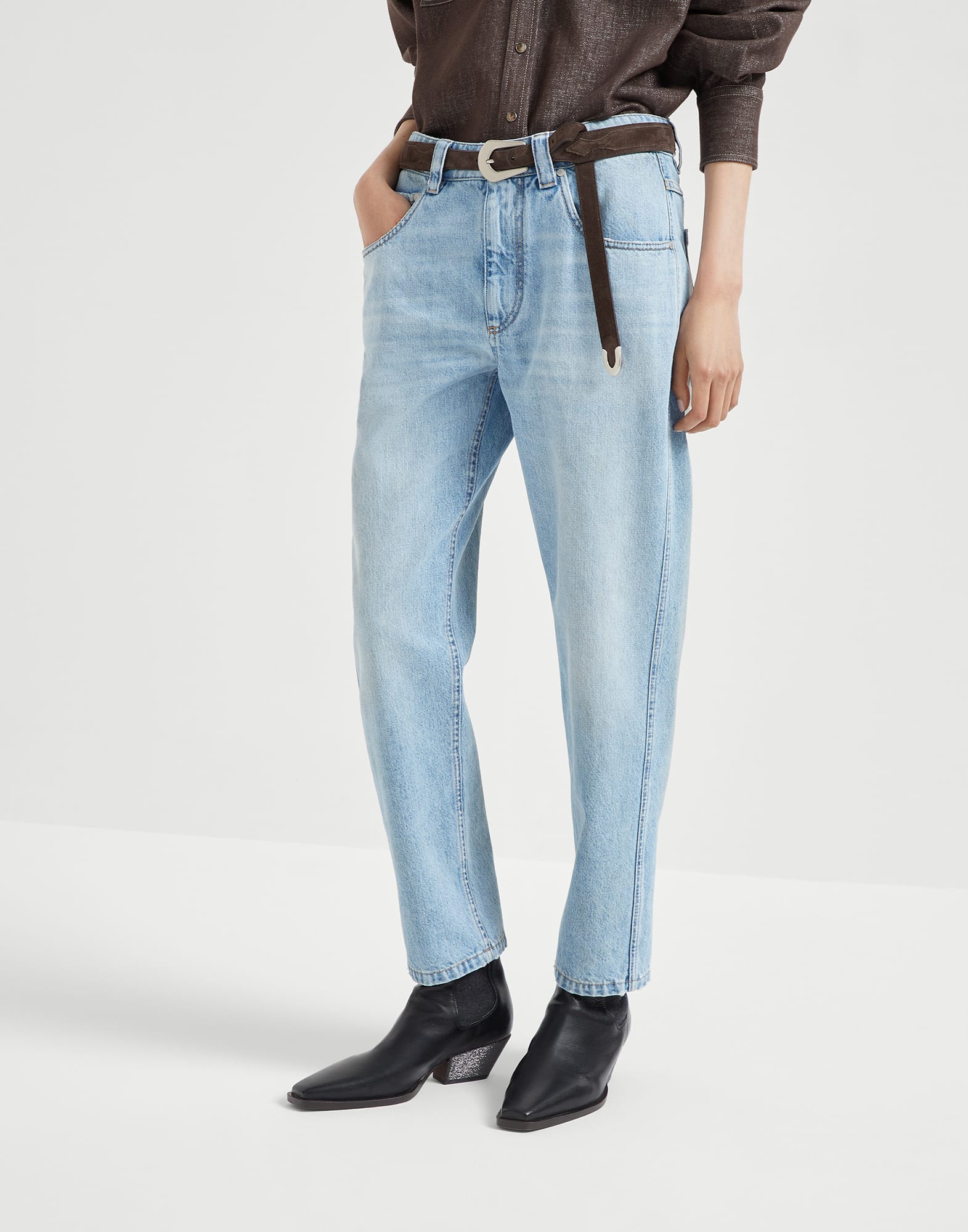 C9044