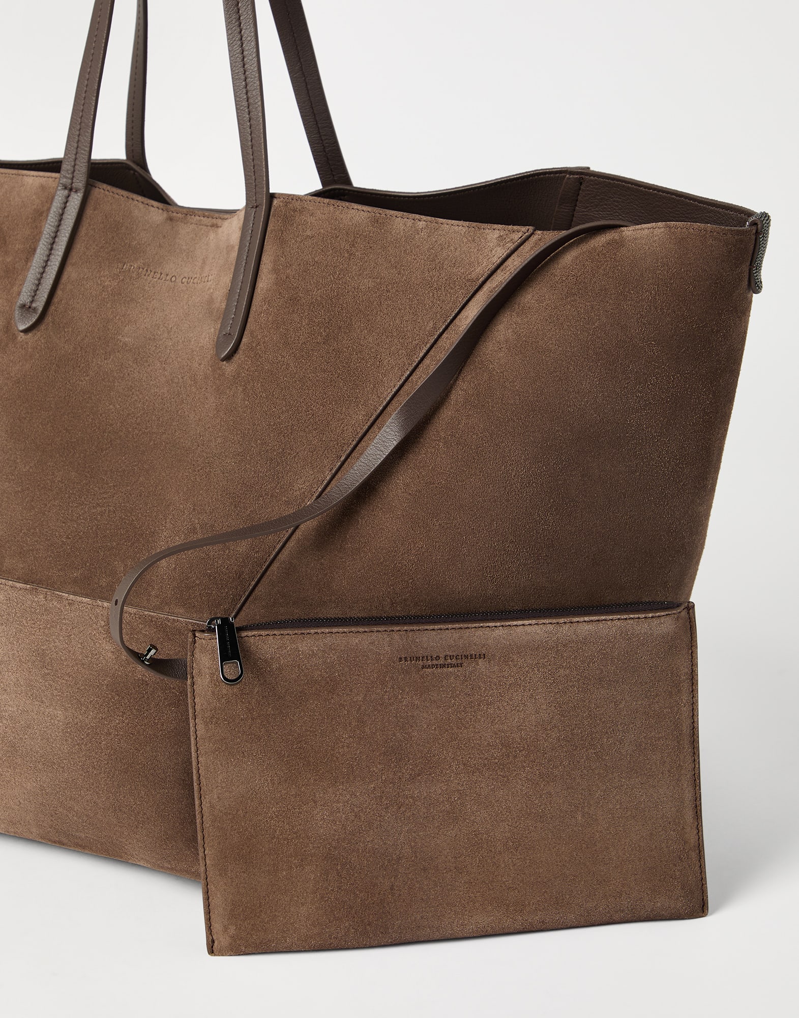 Shopper - Full look - View Full Screen