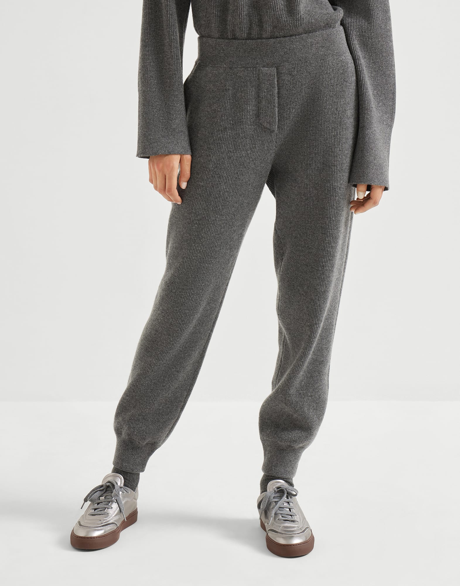 Cashmere knit trousers