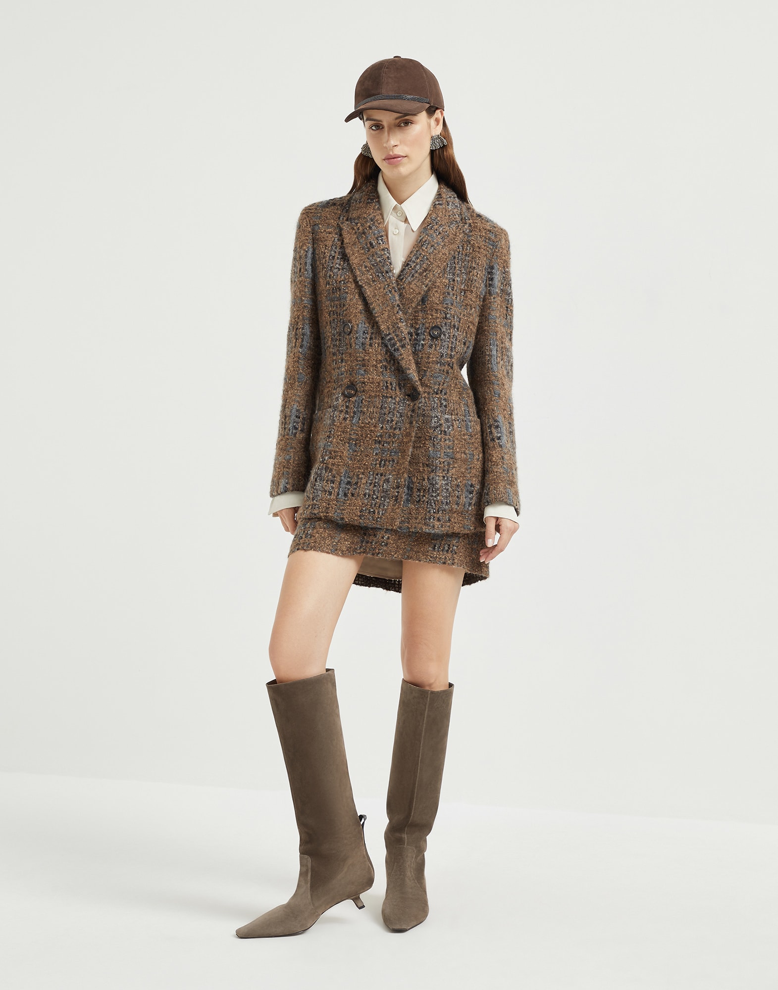 252WOUTFITTWINWEAR23 image number 0
