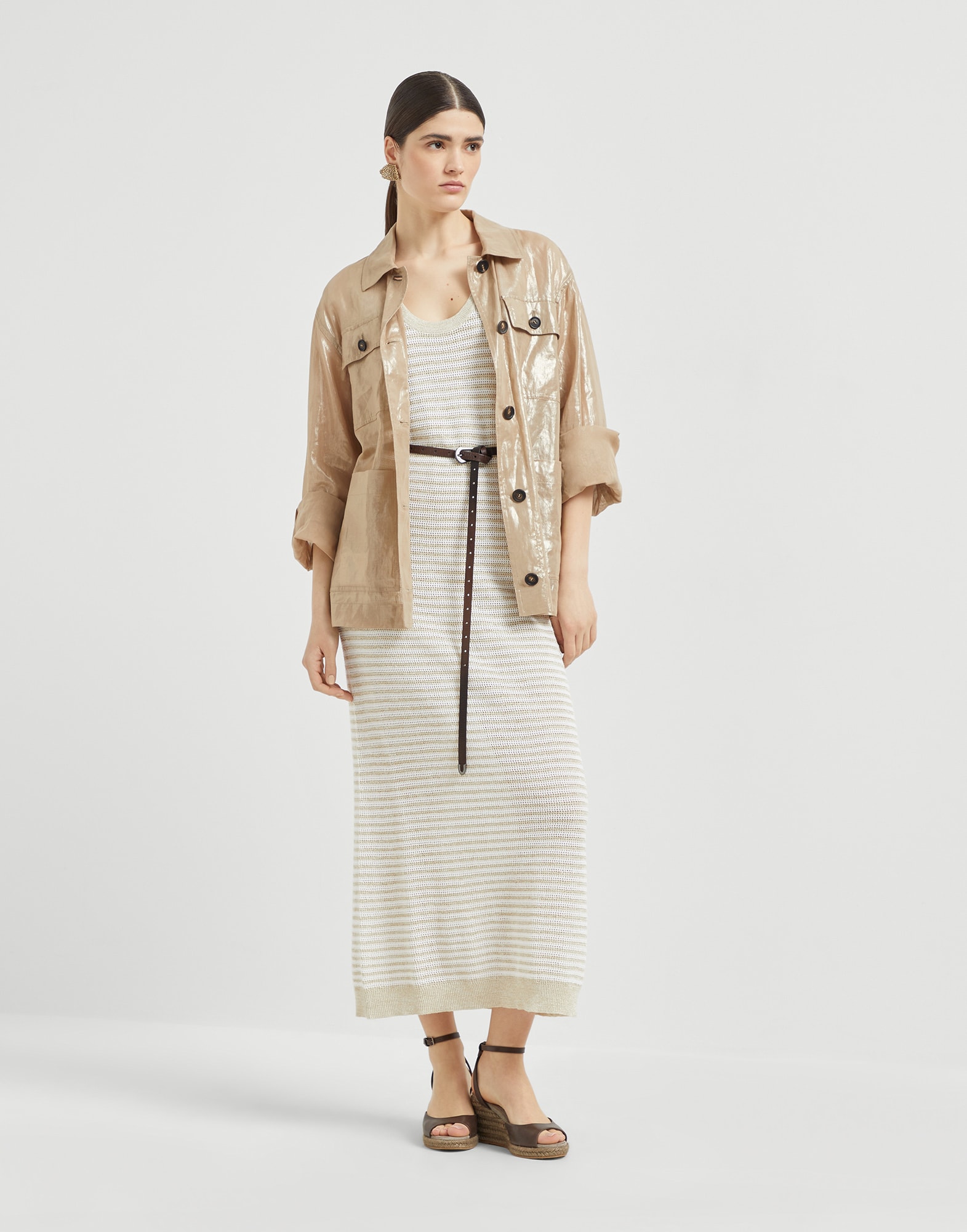 252WOUTFITCS108 image number 0
