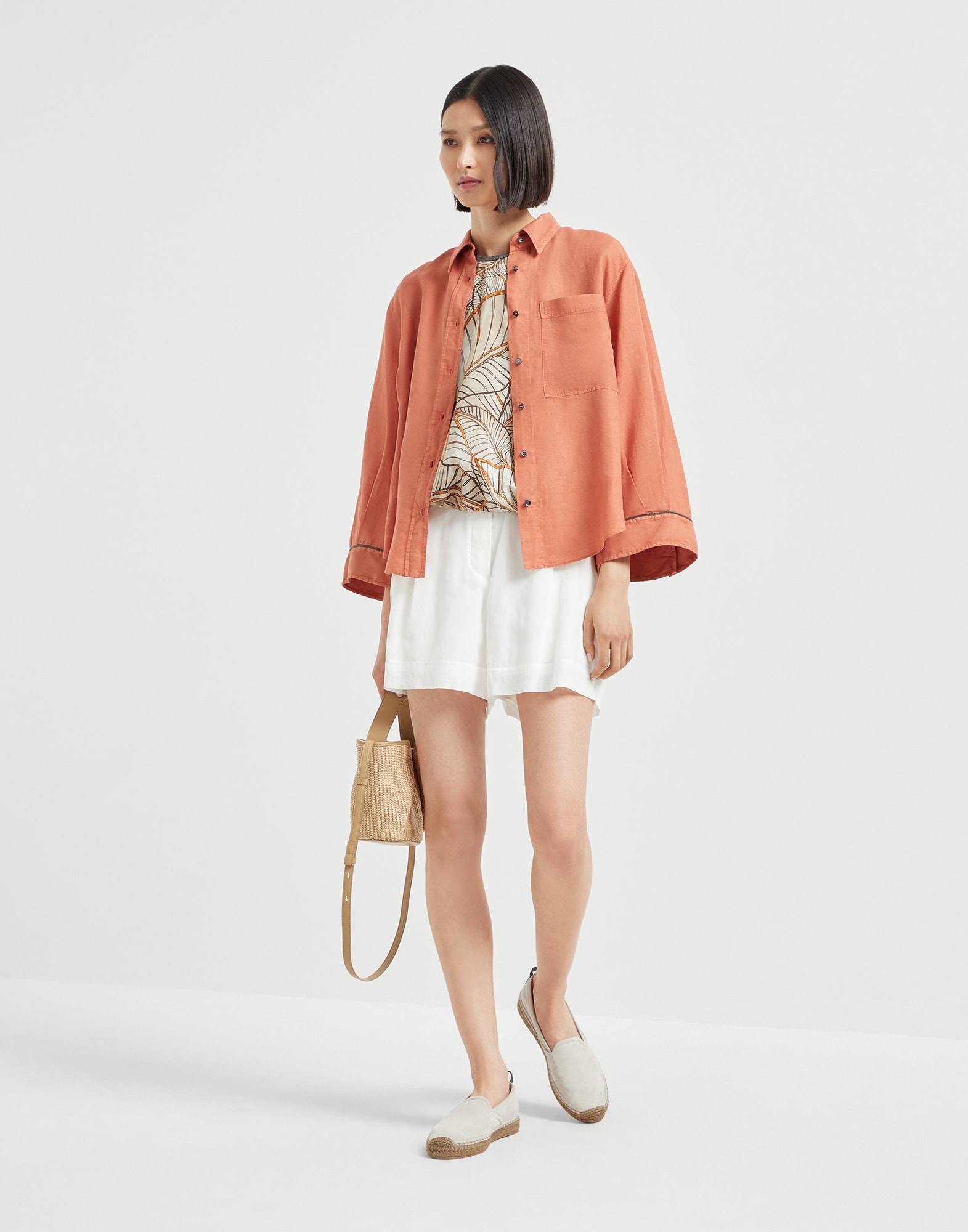 252WOUTFITCS193 image number 0