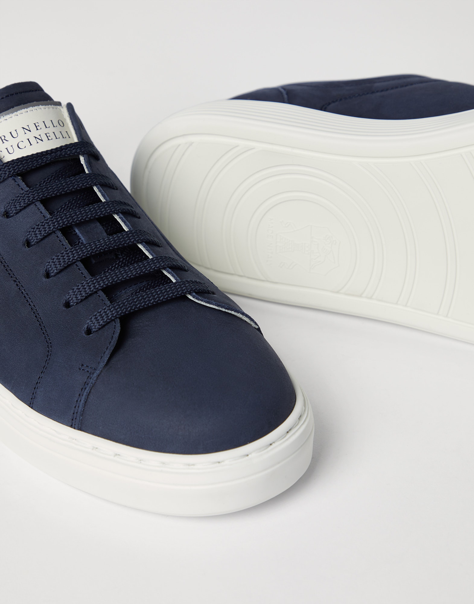 Sneakers - Detail view - View Full Screen