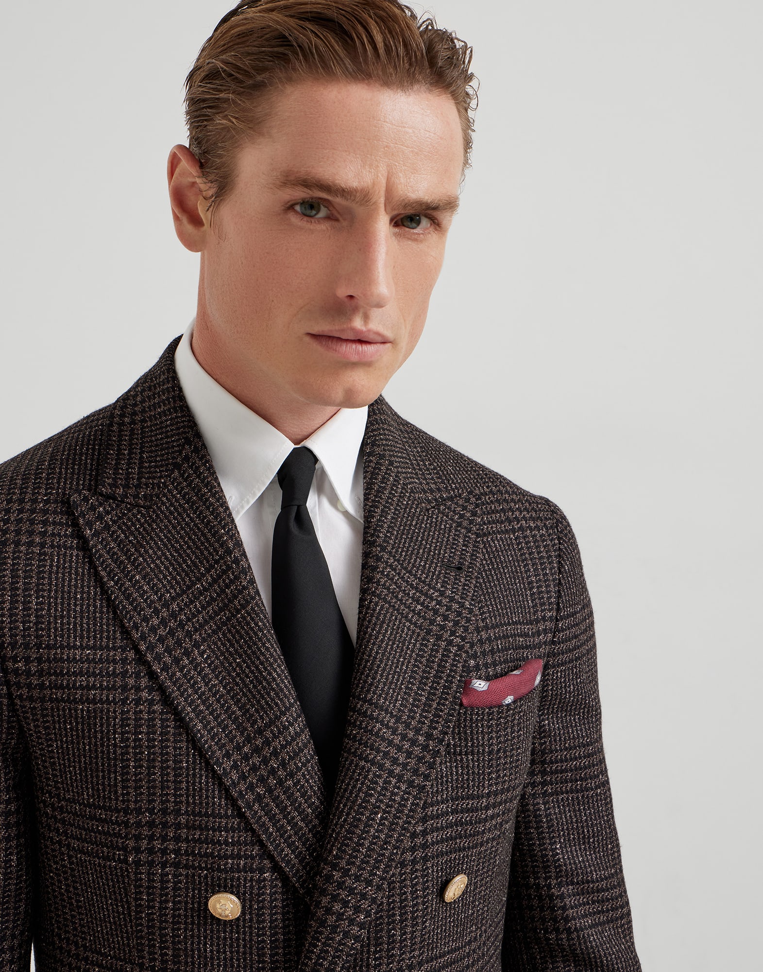 Tie - Editorial view - View Full Screen