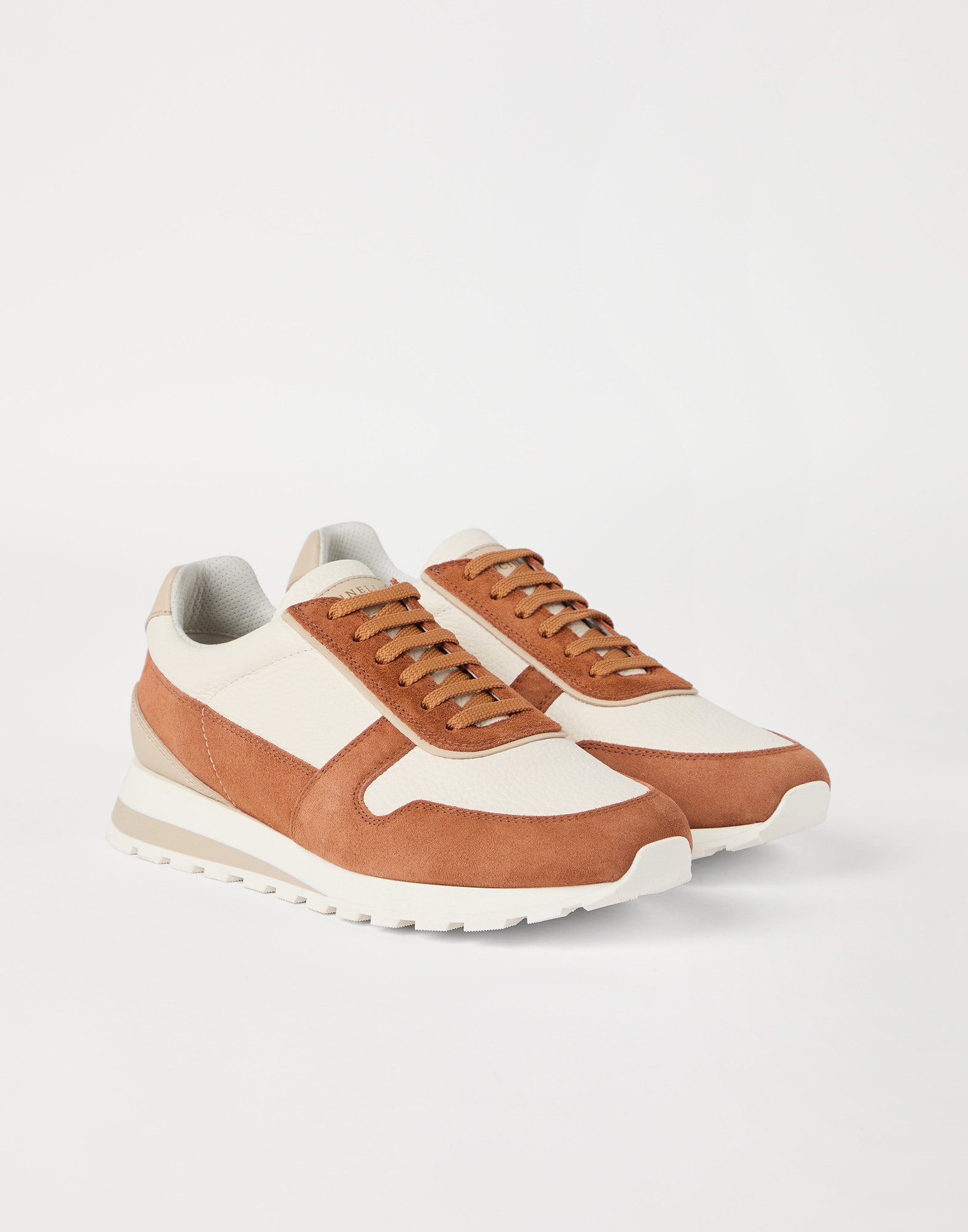 Runners - Front view - View Full Screen