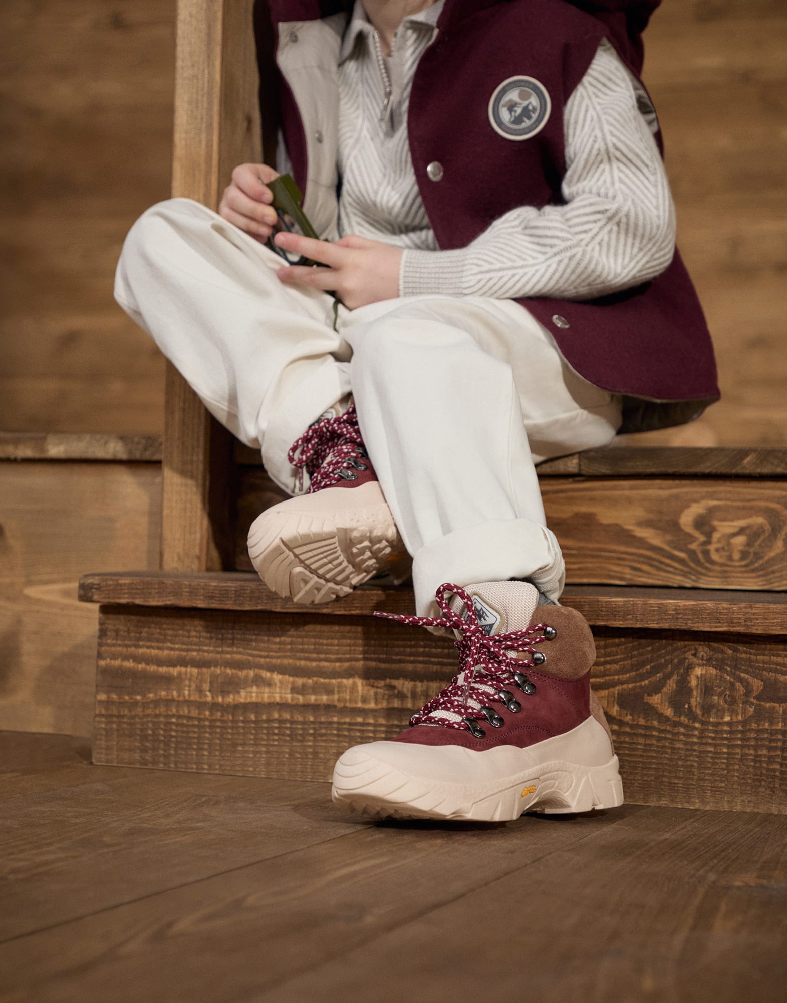 Boots - Vista editorial - Ver pantalla completa