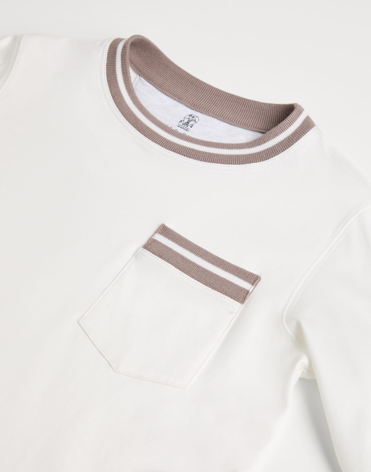 T-Shirt - Detail view - View Full Screen