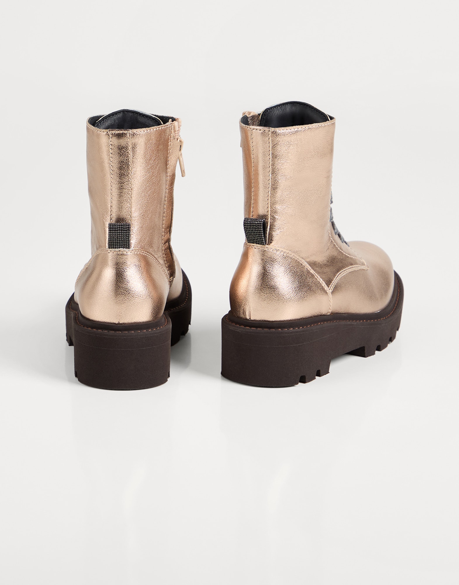 Boots - Vista trasera - Ver pantalla completa