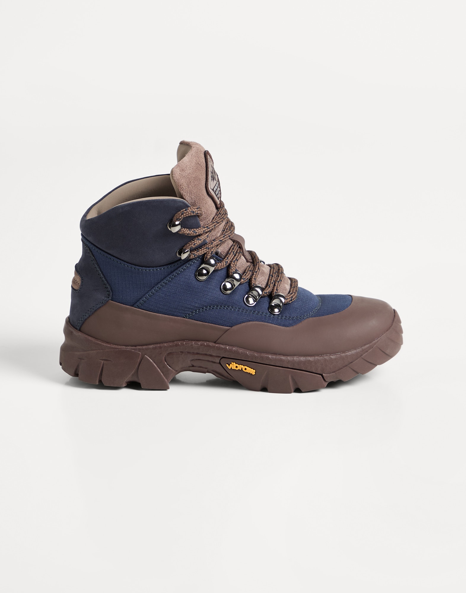 Boots - Full look - View Full Screen