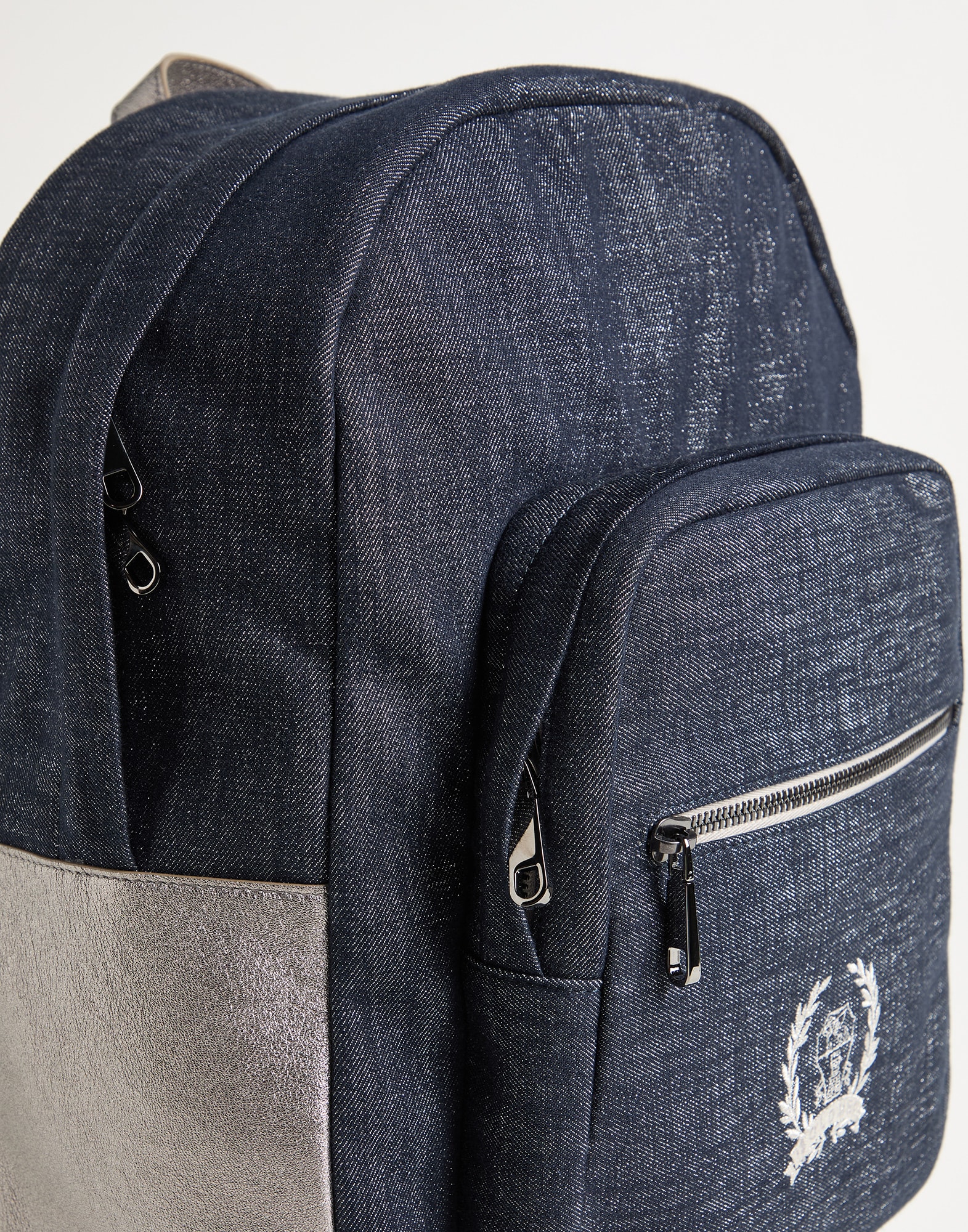 Backpack - Detail view - View Full Screen