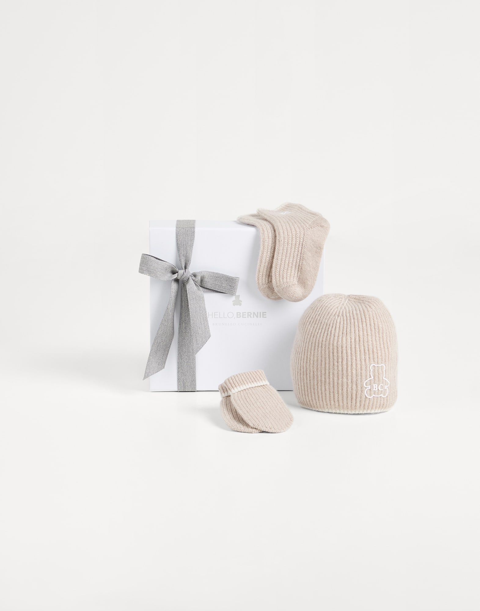 Gift Set - Full look - View Full Screen