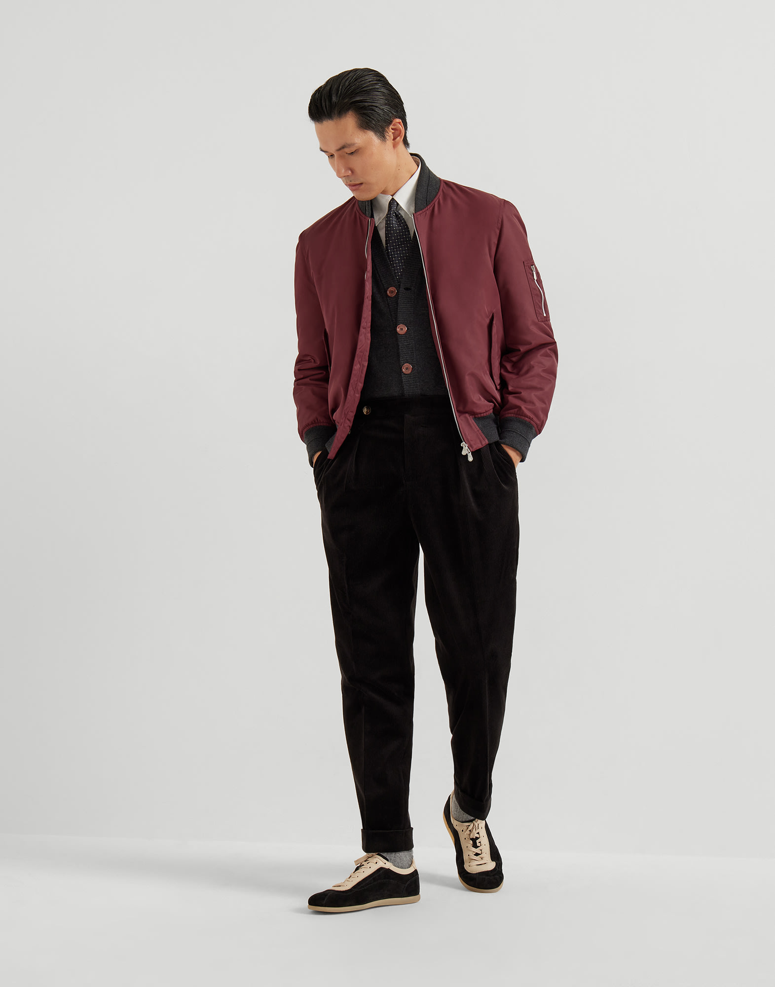 Cardigan Boutonné - Vue tenue complète - Afficher en plein écran