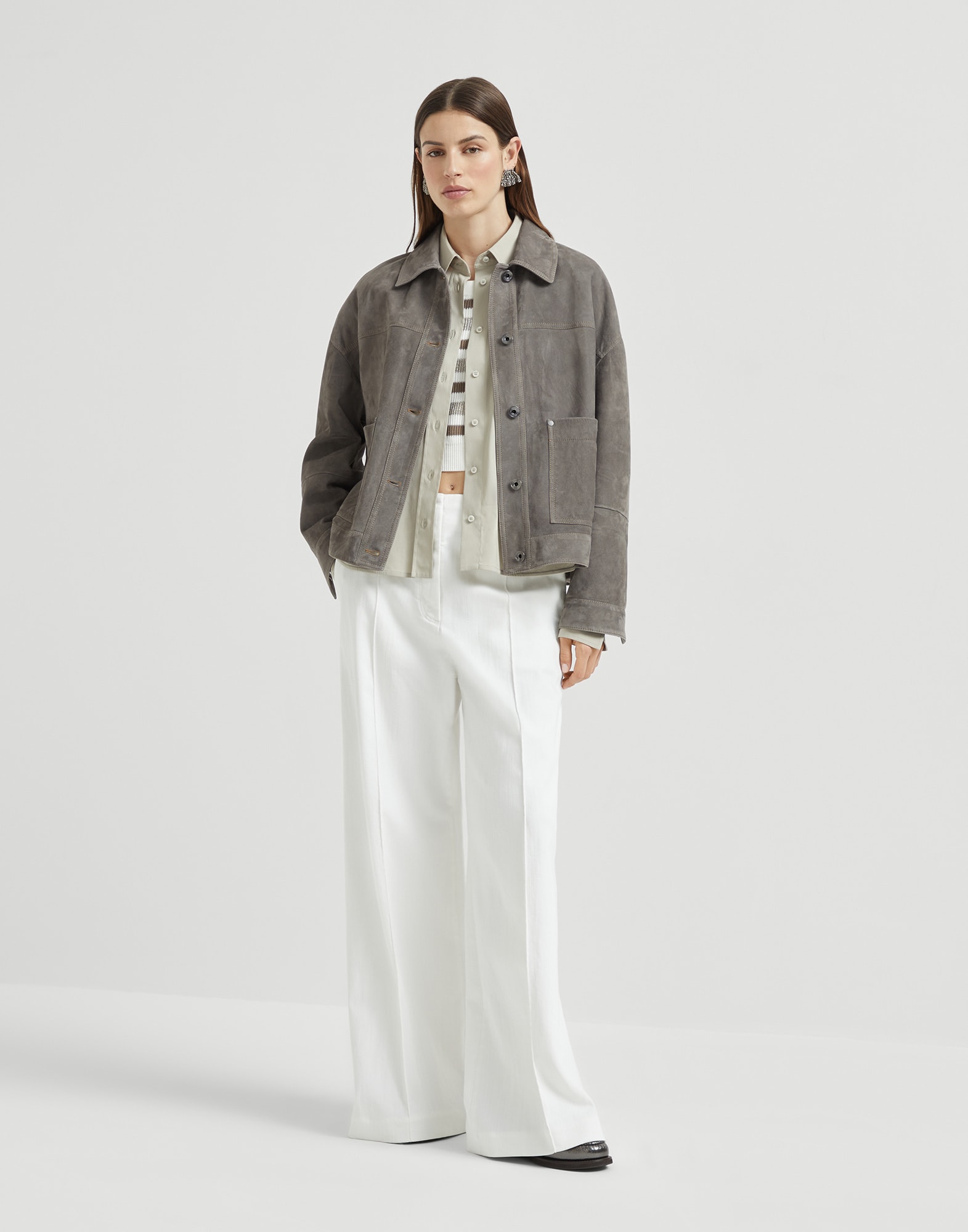 252WOUTFITCS142 image number 0