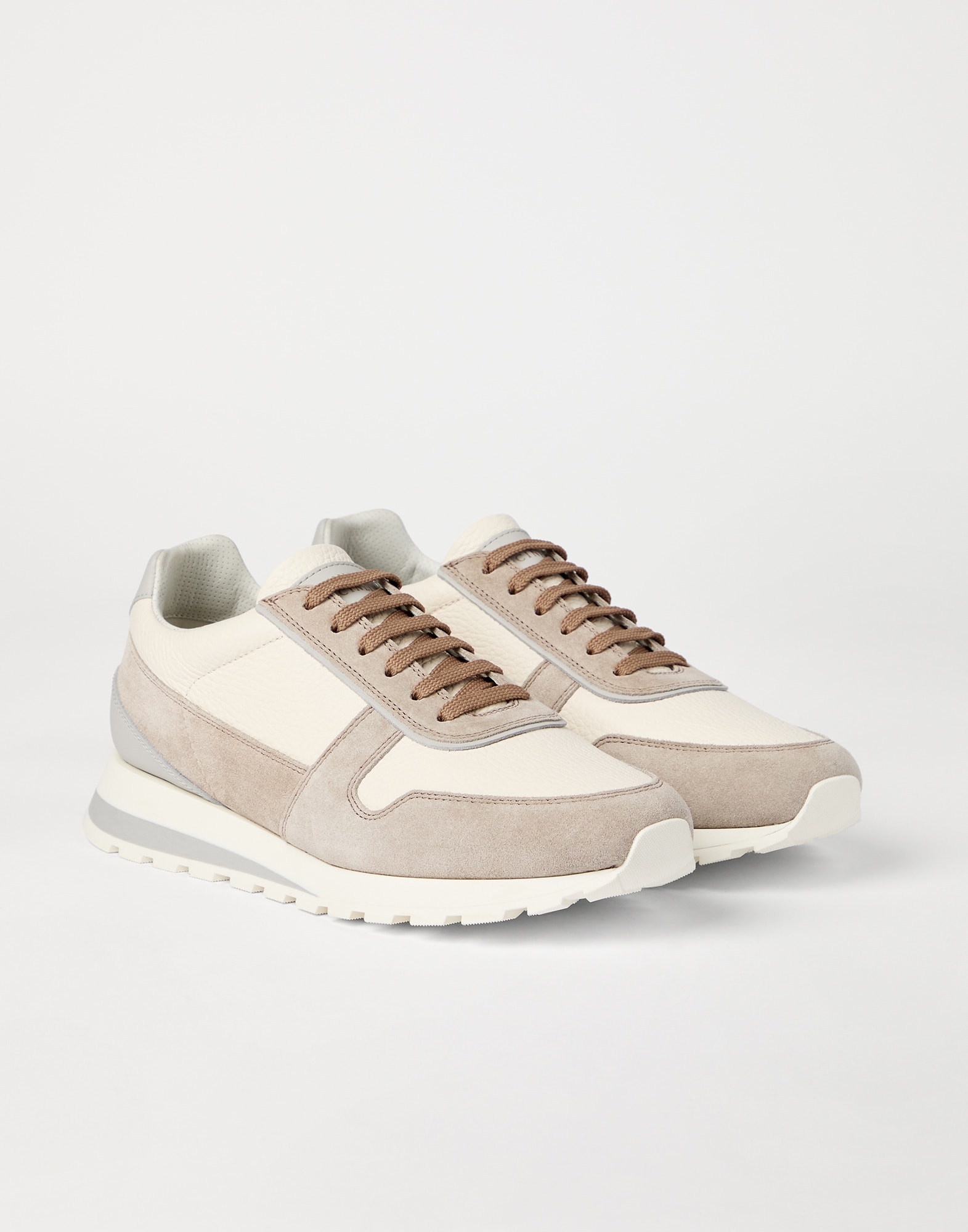 Runners - Front view - View Full Screen