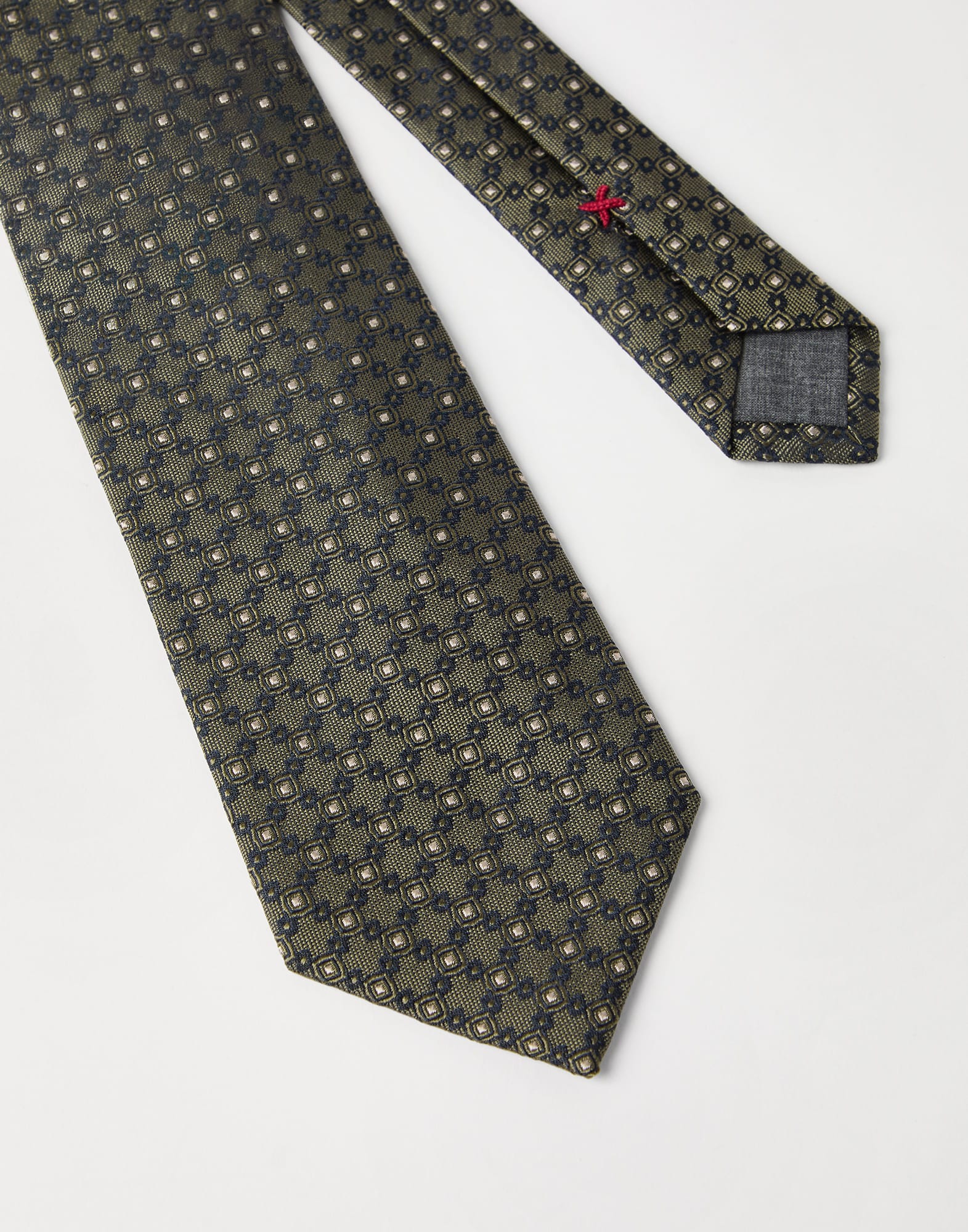 Tie - Detail view - View Full Screen
