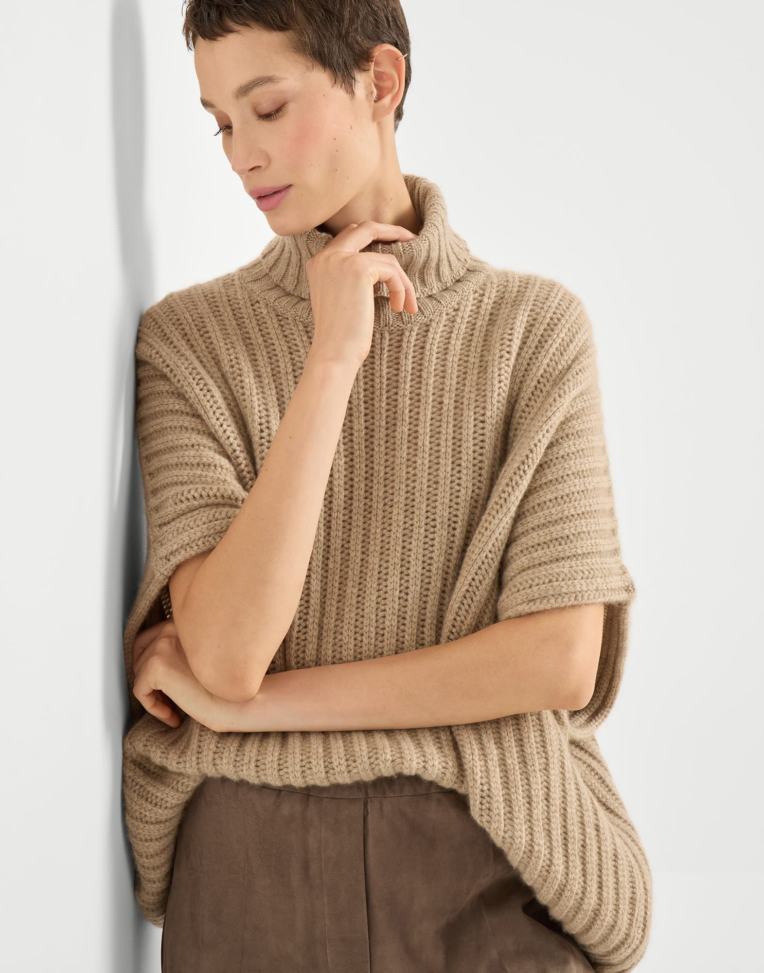 Turtleneck - Editorial view - View Full Screen