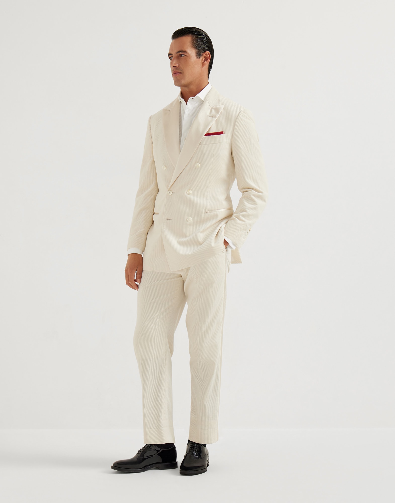 Tuxedo - Front view - View Full Screen