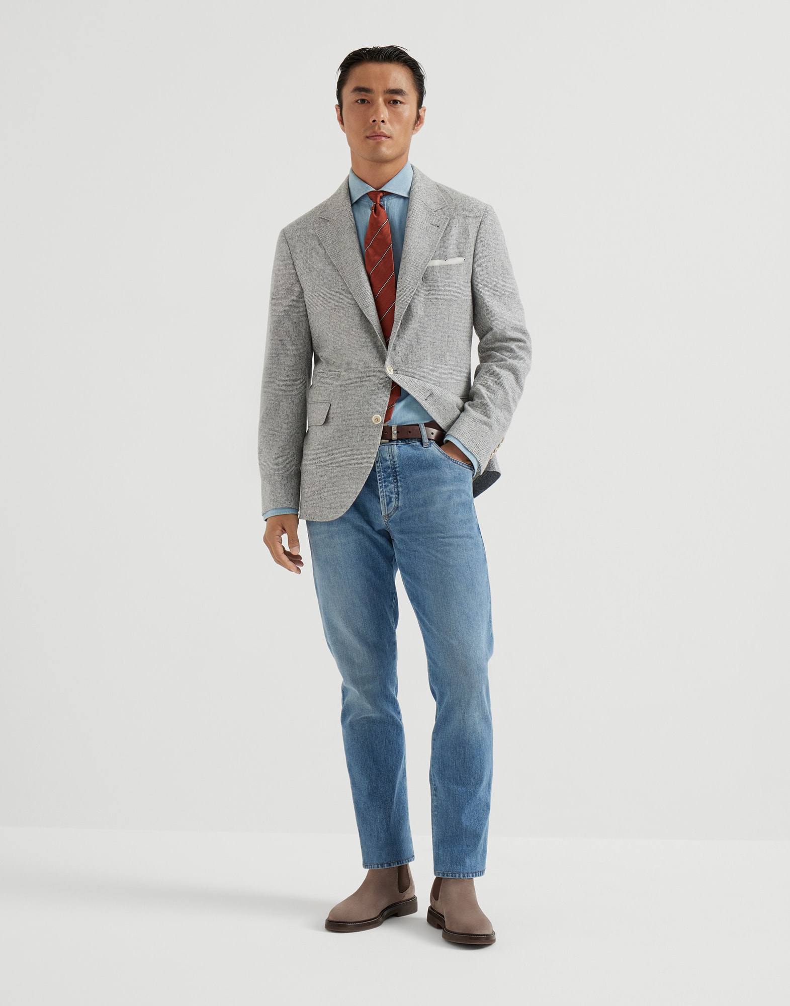 252MOUTFITCS256 image number 0