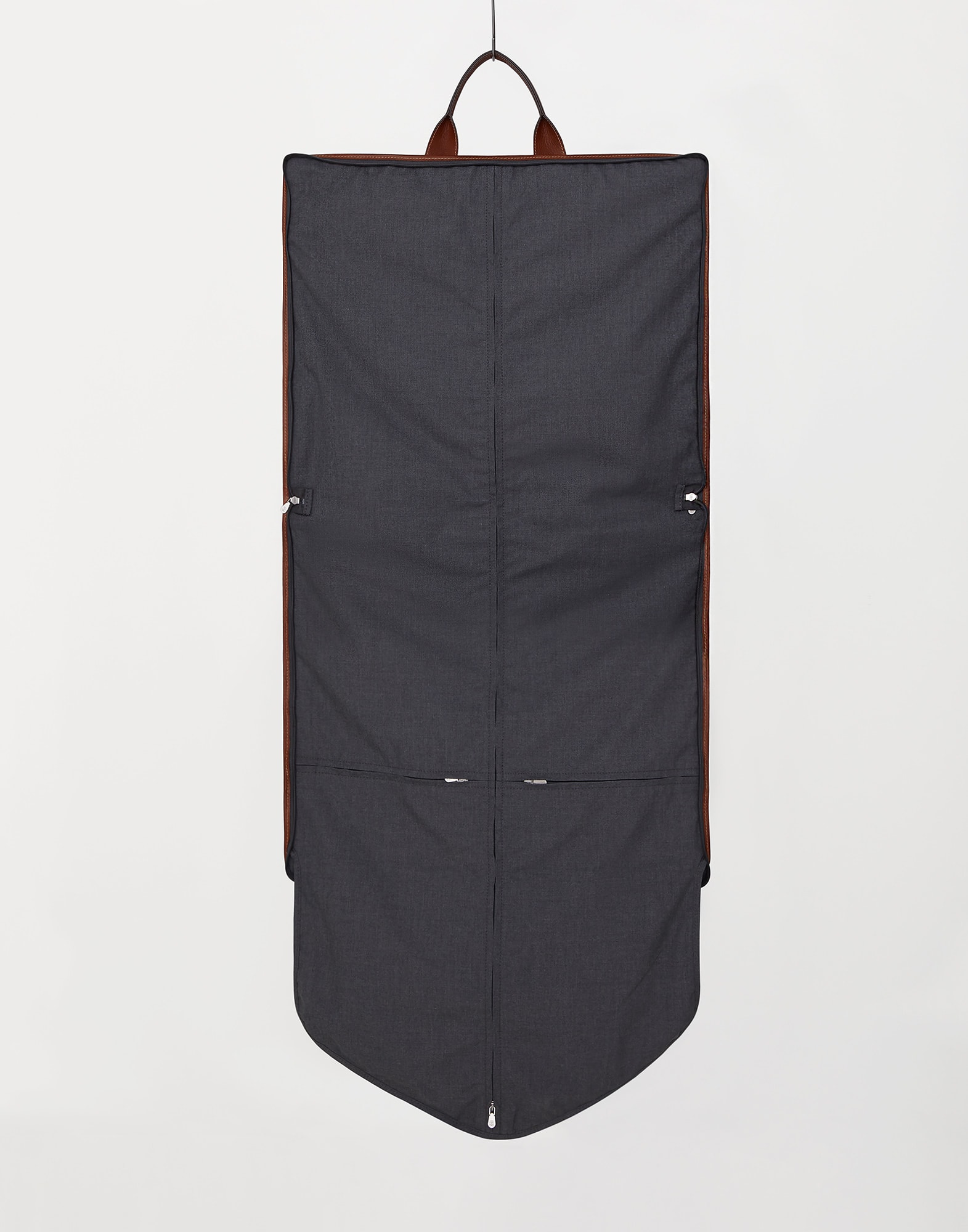 BRUNELLO CUCINELLI ガーメントケース メンズ 向け ダークグレー ガーメントケース | Brunello Cucinelli