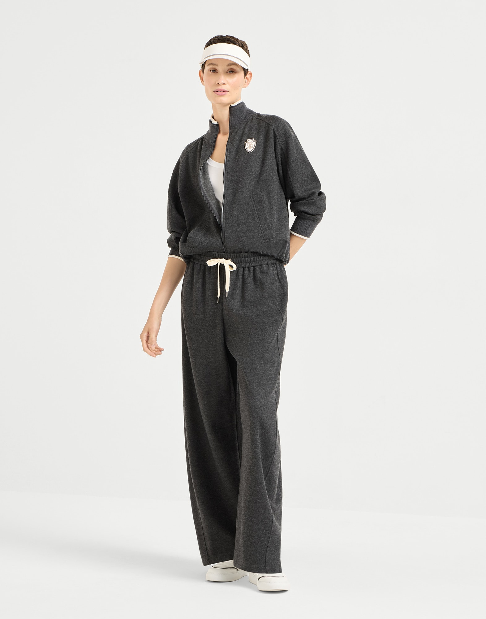 Sweatpants - Full look - View Full Screen