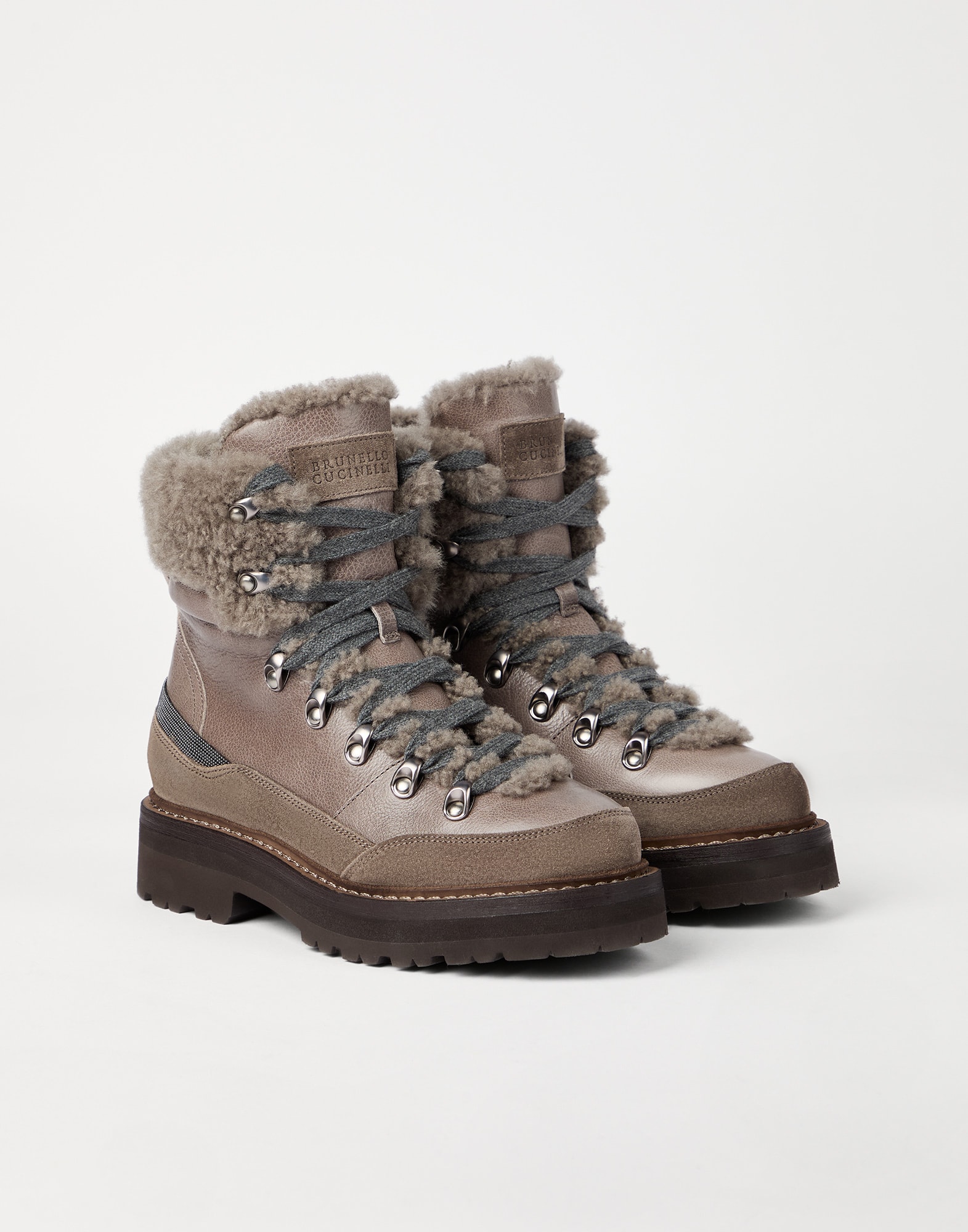 Ankle - Front view - View Full Screen