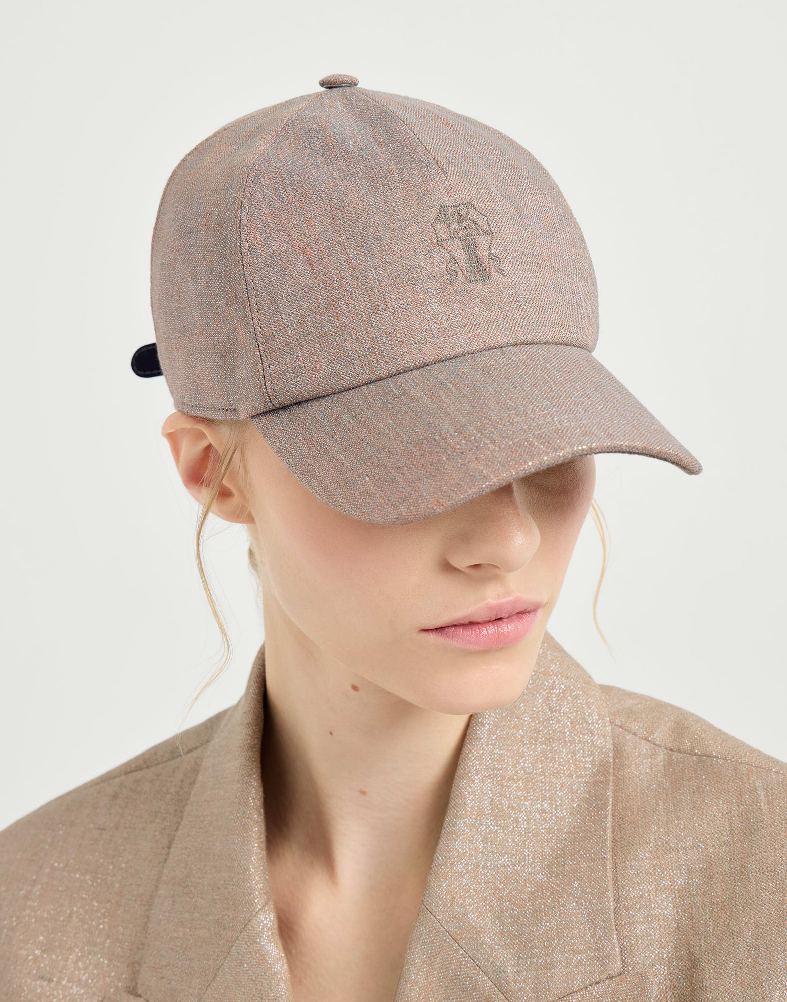 Sombreros y Gorras - Vista editorial - Ver pantalla completa