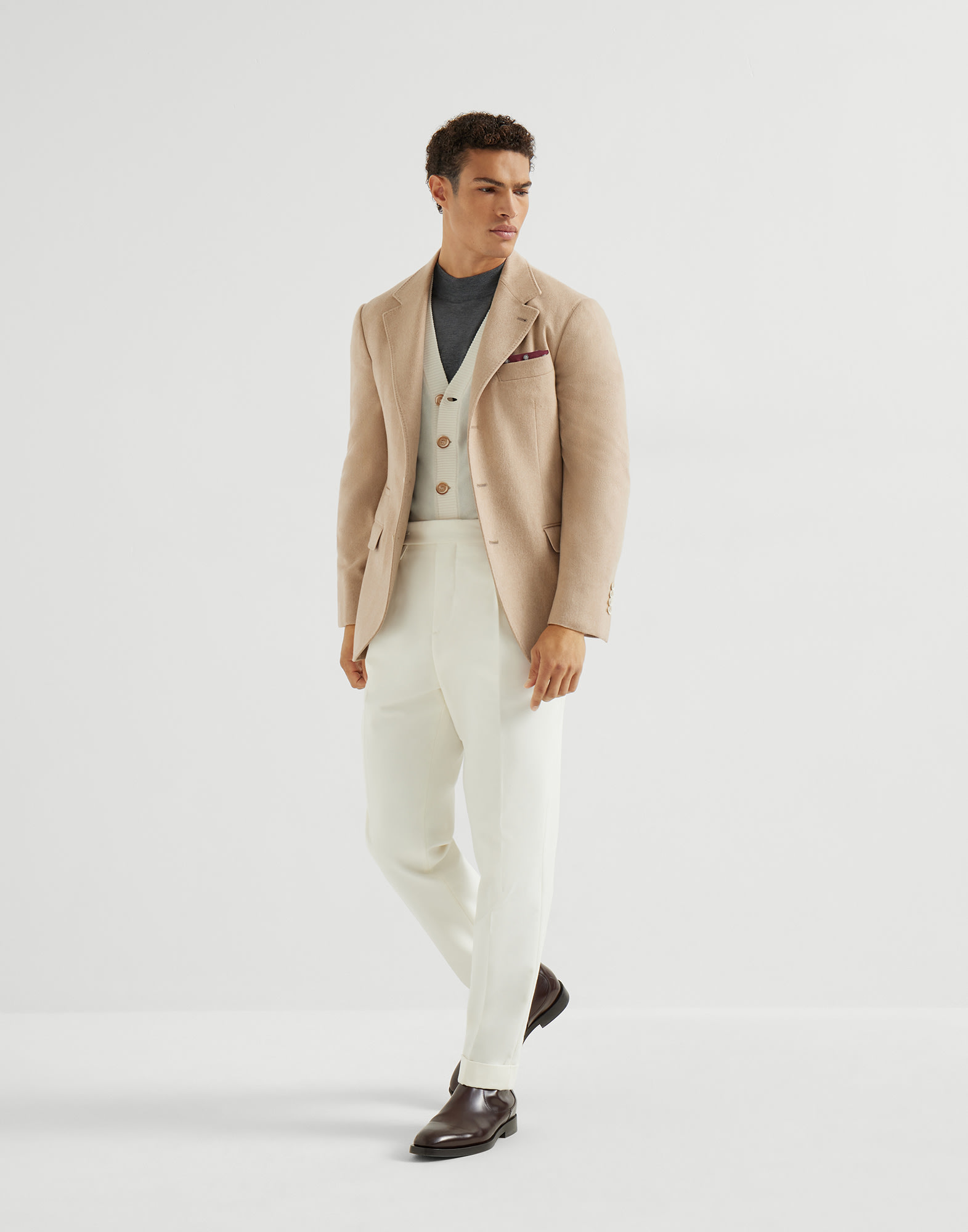 Single Breasted Blazer - Full look - View Full Screen